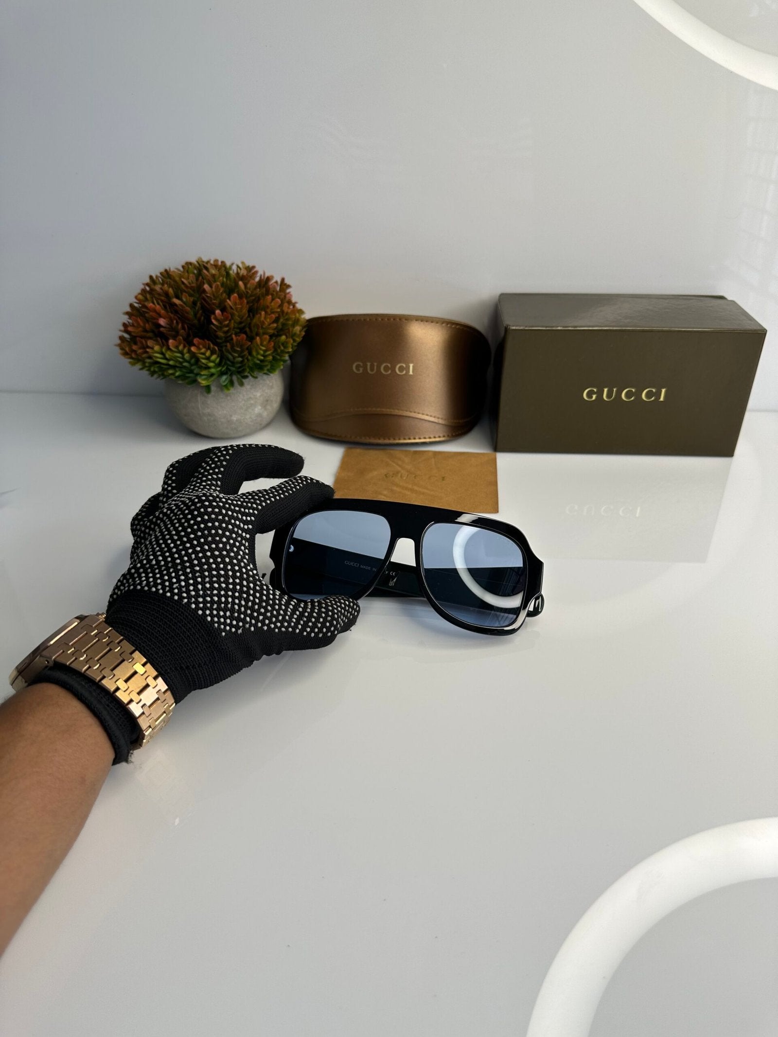 Gucci_0255_Black_Blue
