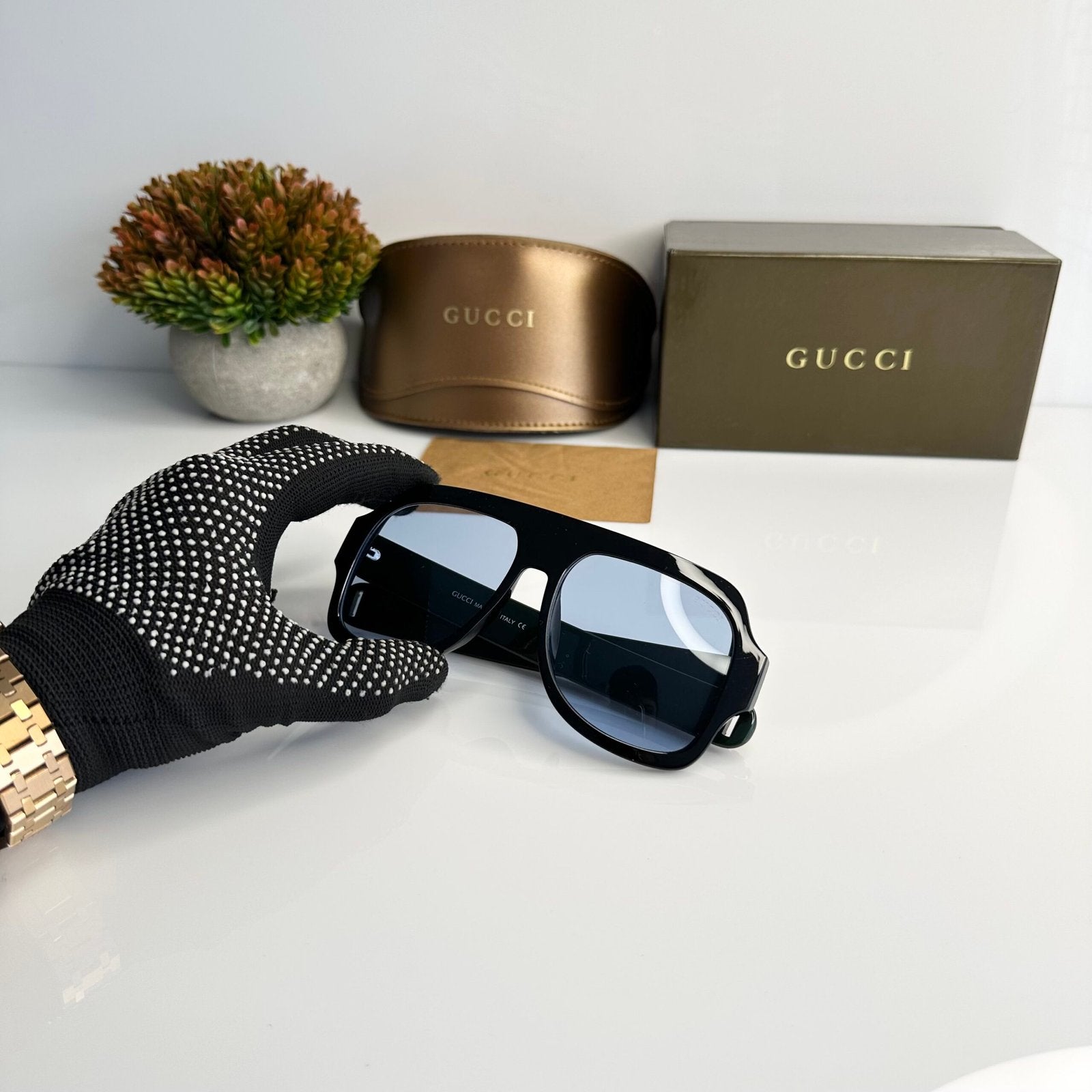 Gucci_0255_Black_Blue