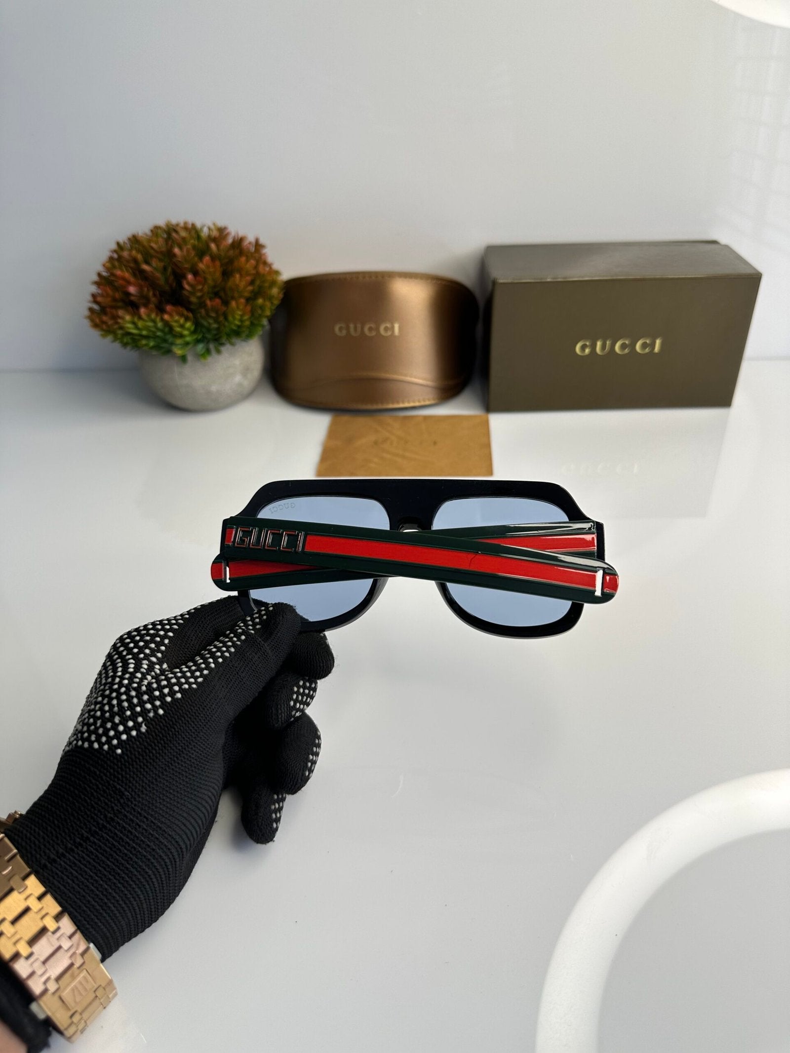 Gucci_0255_Black_Blue