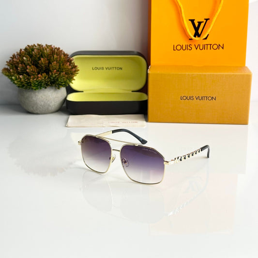 Louis_Vuitton_1224_gold_blue_revo