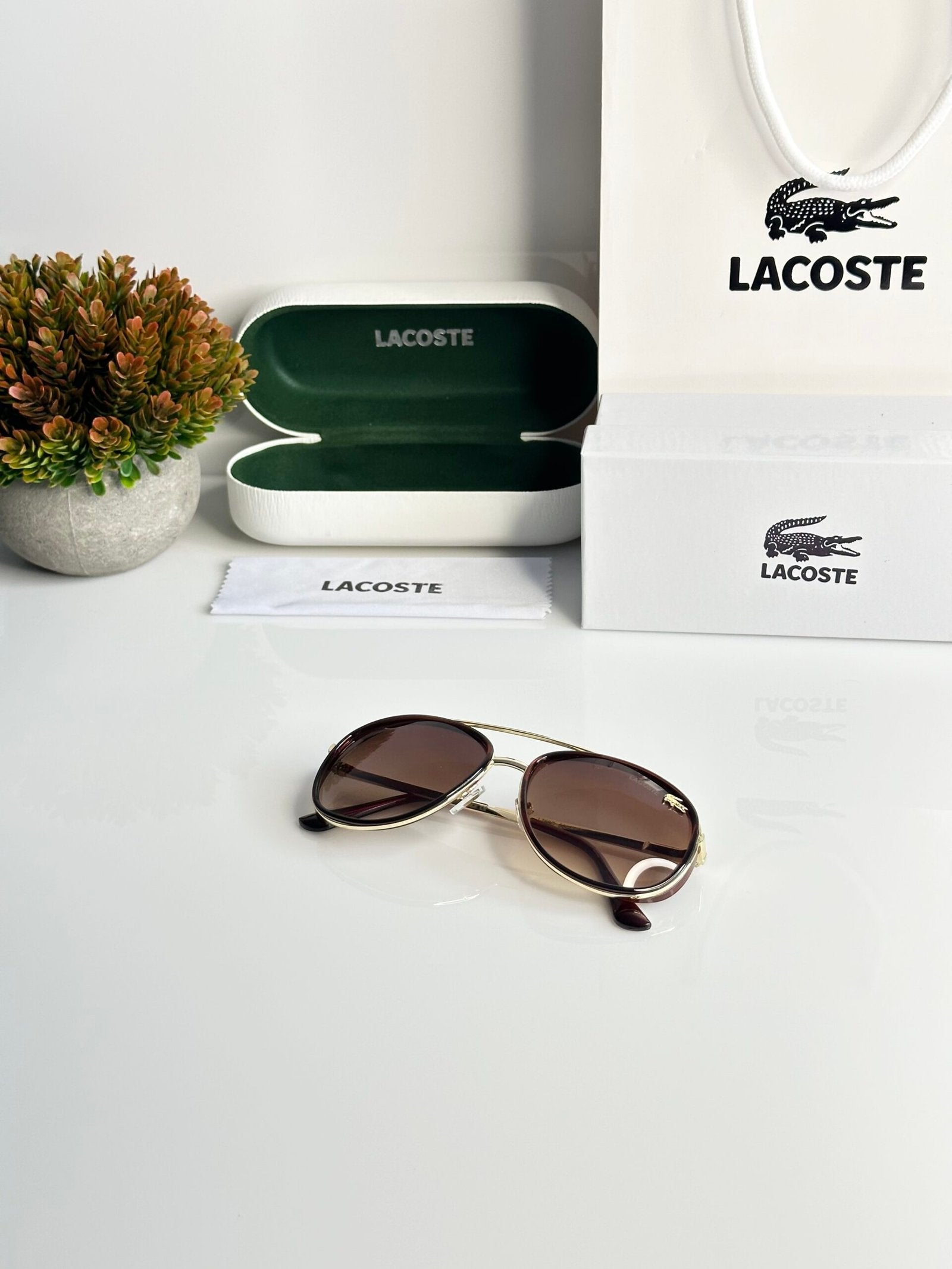 LAC 758 Gold Brown