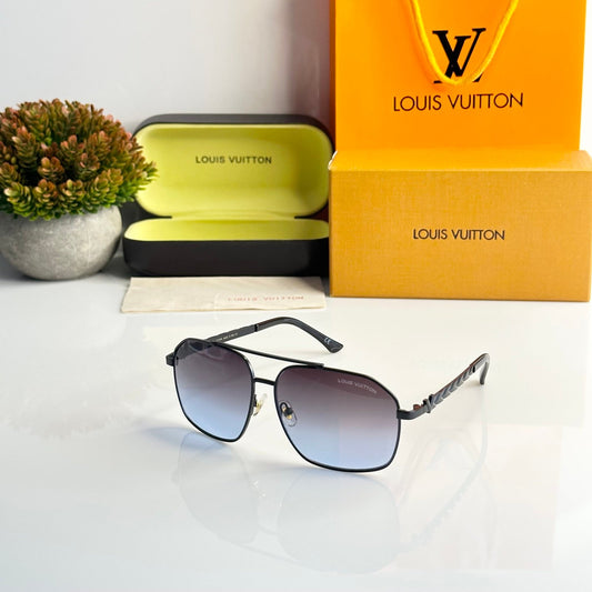 Louis_Vuitton_1224_Black_Blue