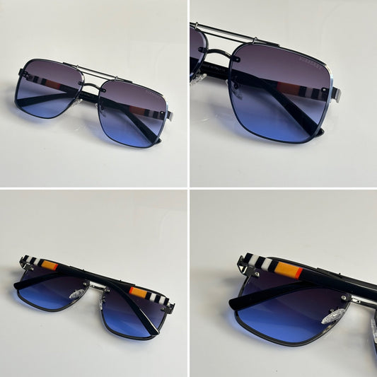 BB 493 Black Blue