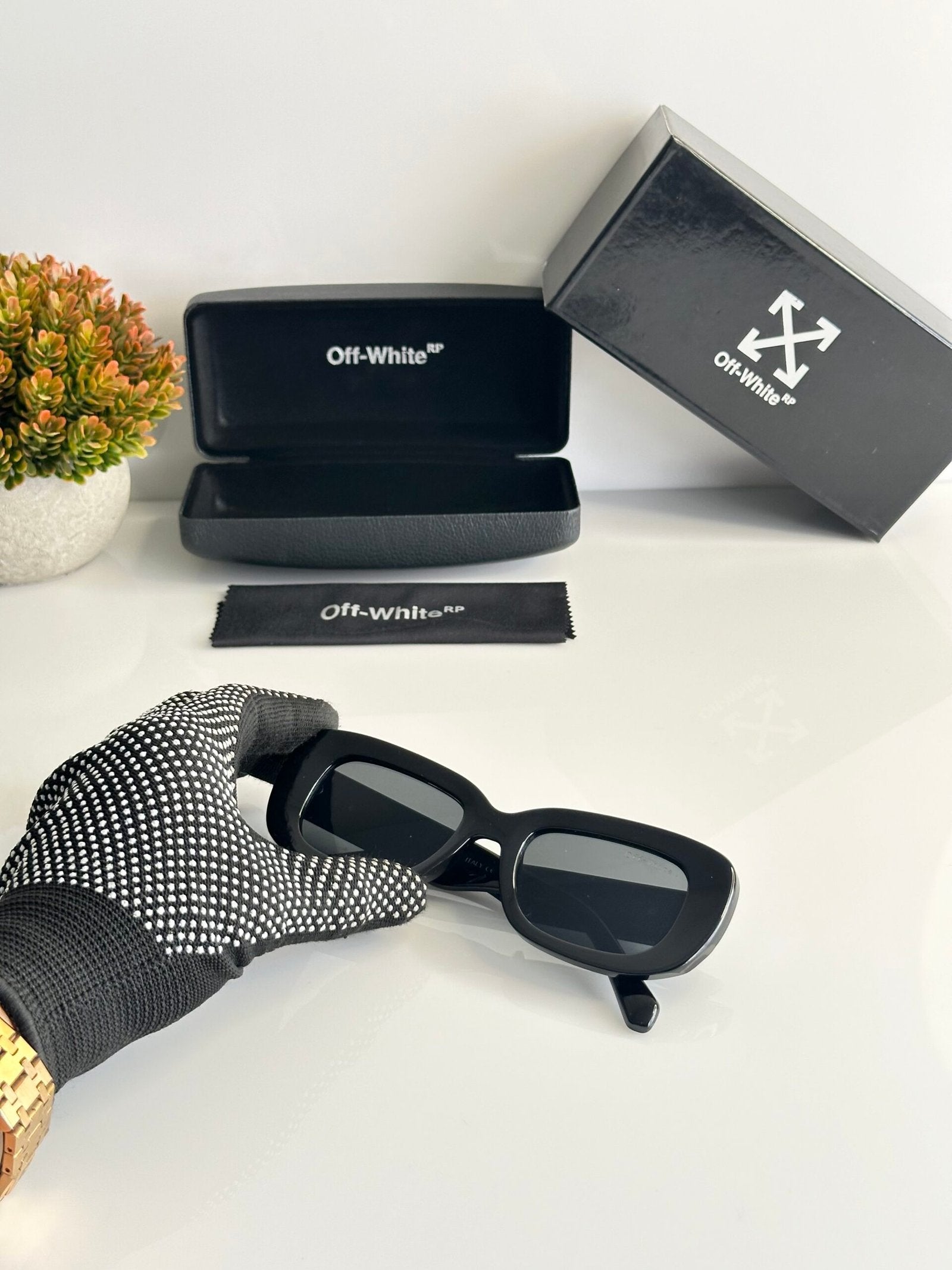 OFF 88991 Black