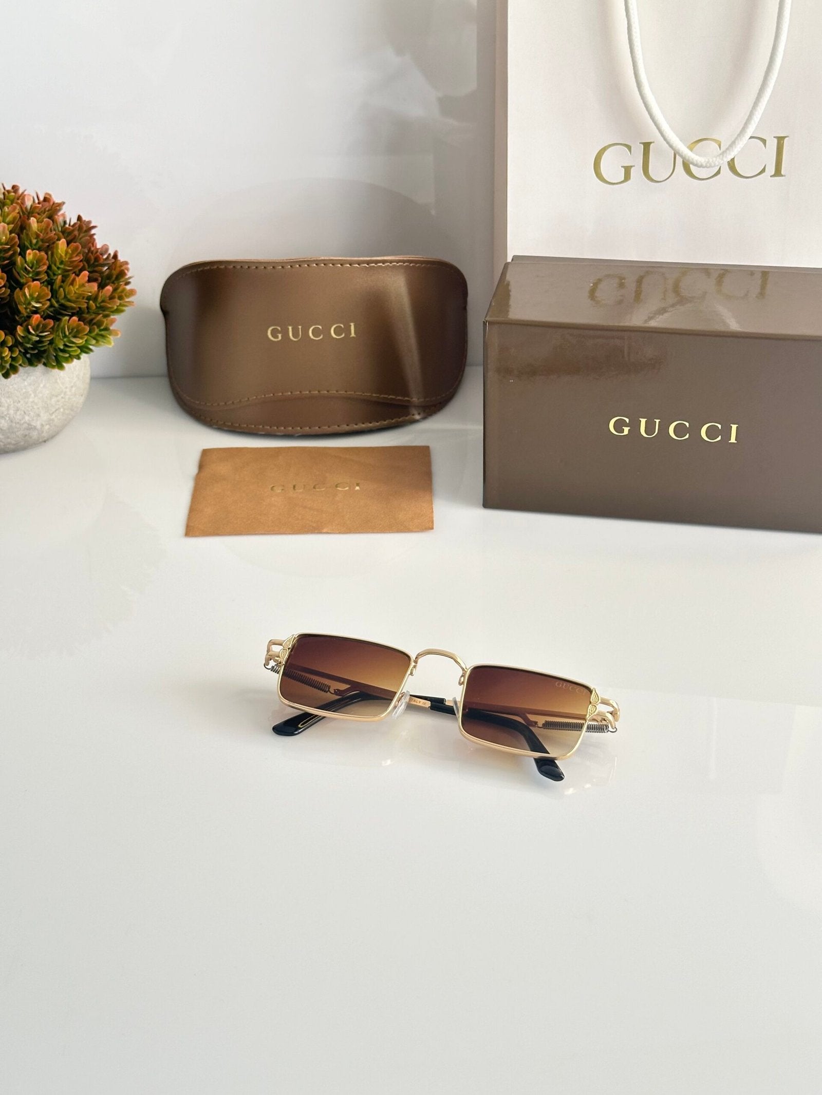 GG 9518 Gold Brown