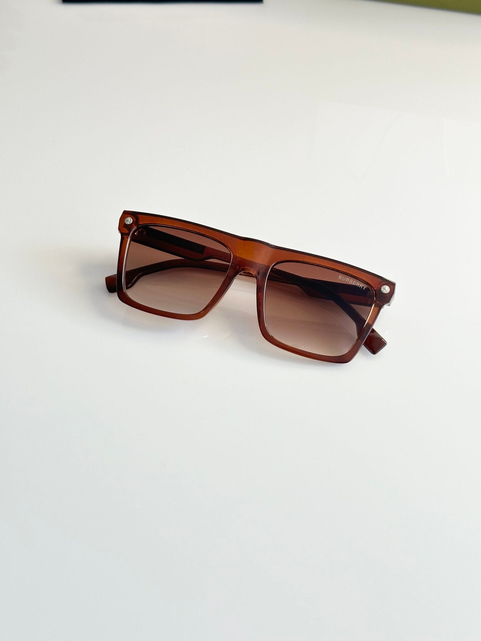 BB 8769 Brown