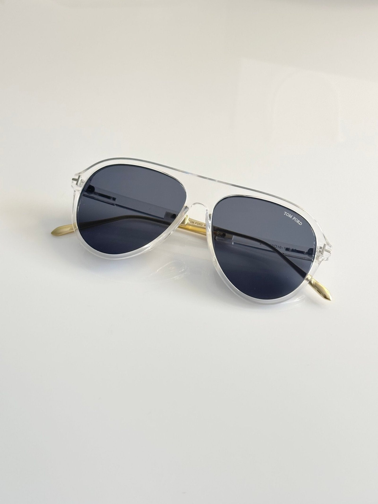 2122 Water Black