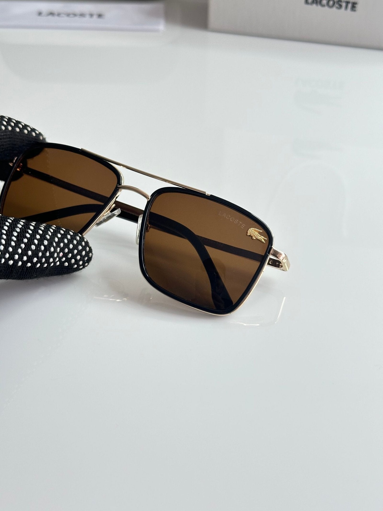 LAC 138 Gold Brown