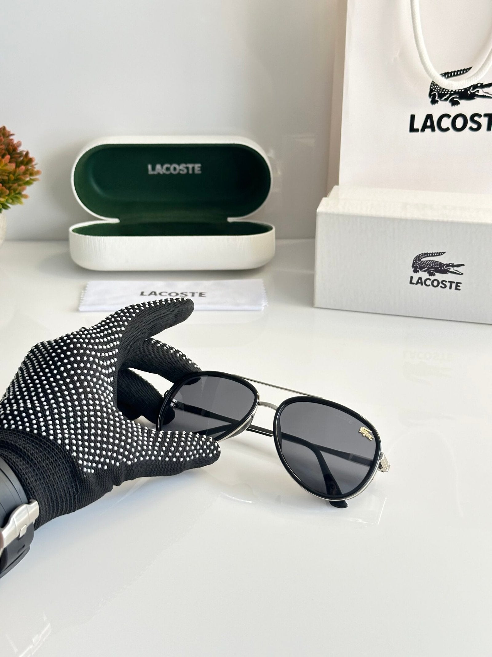 Lacoste_756_Silver_Black