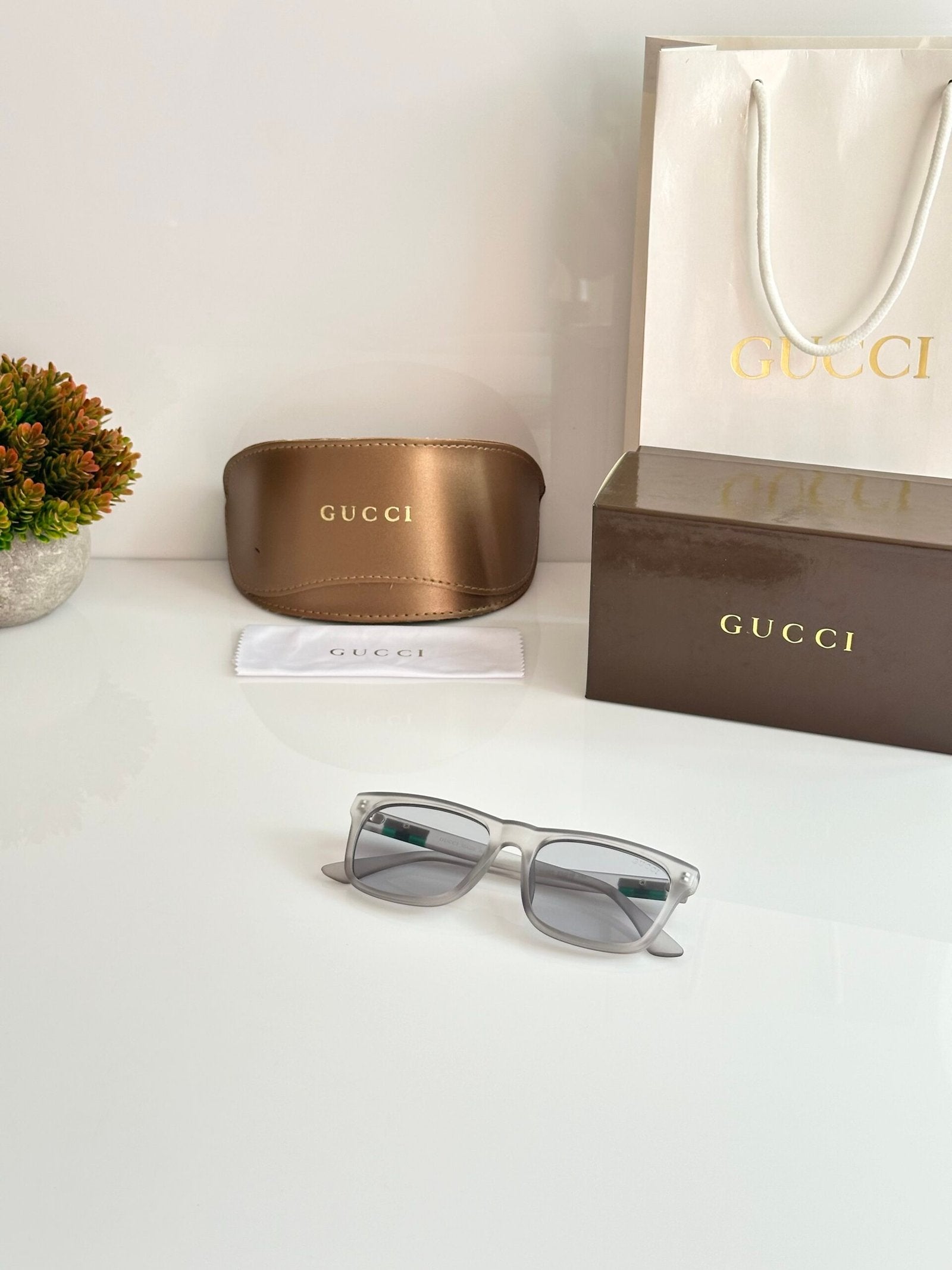 Gucci_1177_Grey