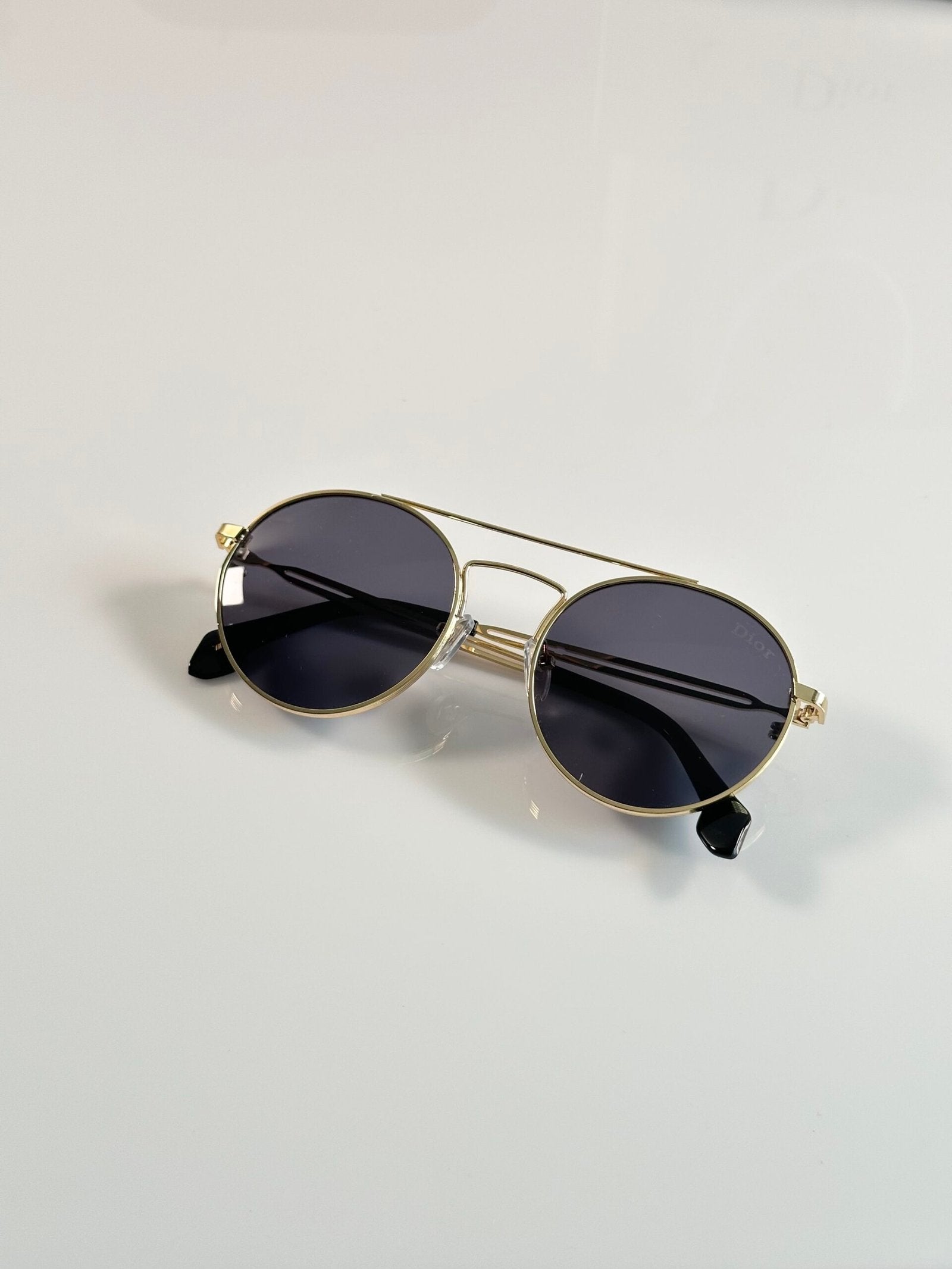 Dior_7075_Gold_Black