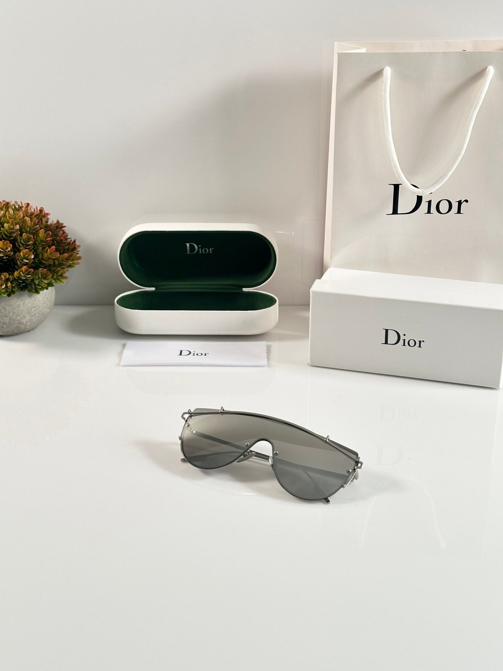 Dior_2054_Silver_Mercury