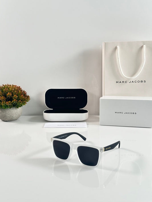 Marc Jacobs 6000 Ice Black