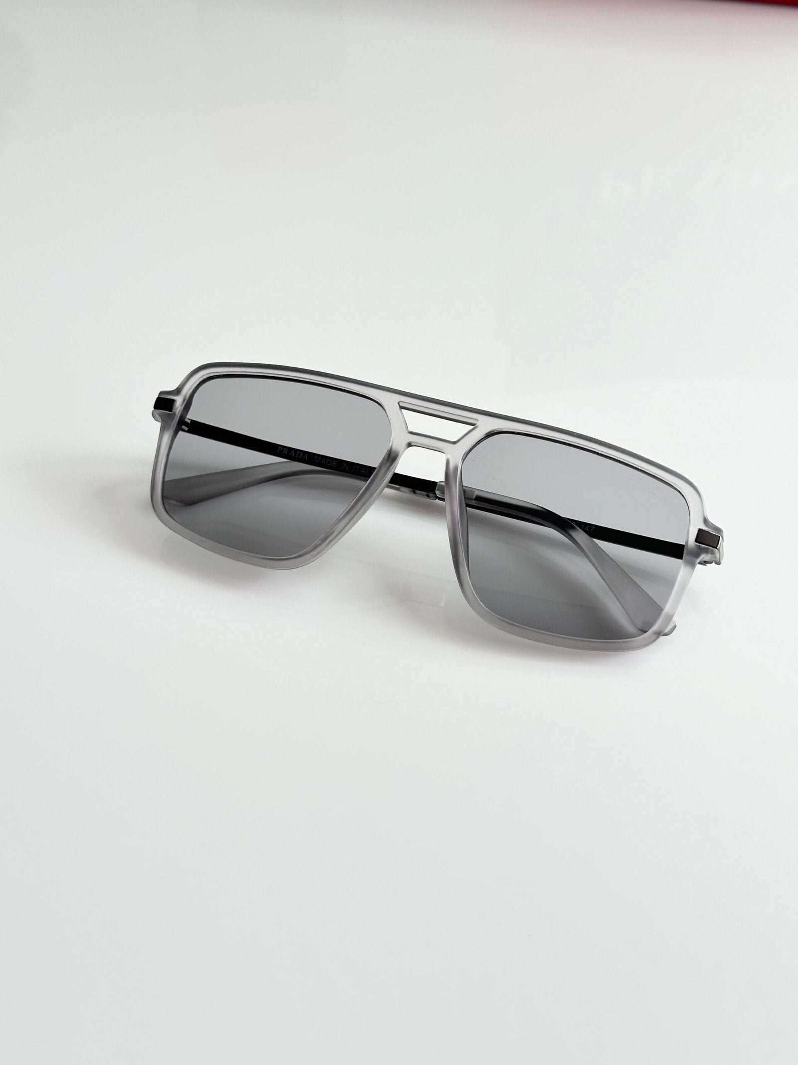 Prada_70_Grey