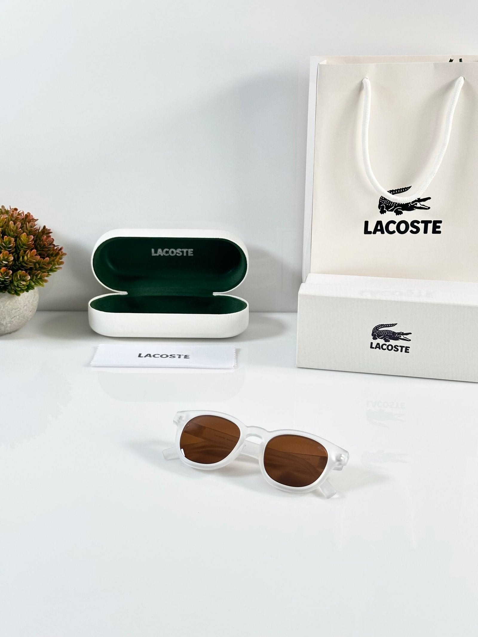 Lacoste_5906_Ice_Brown