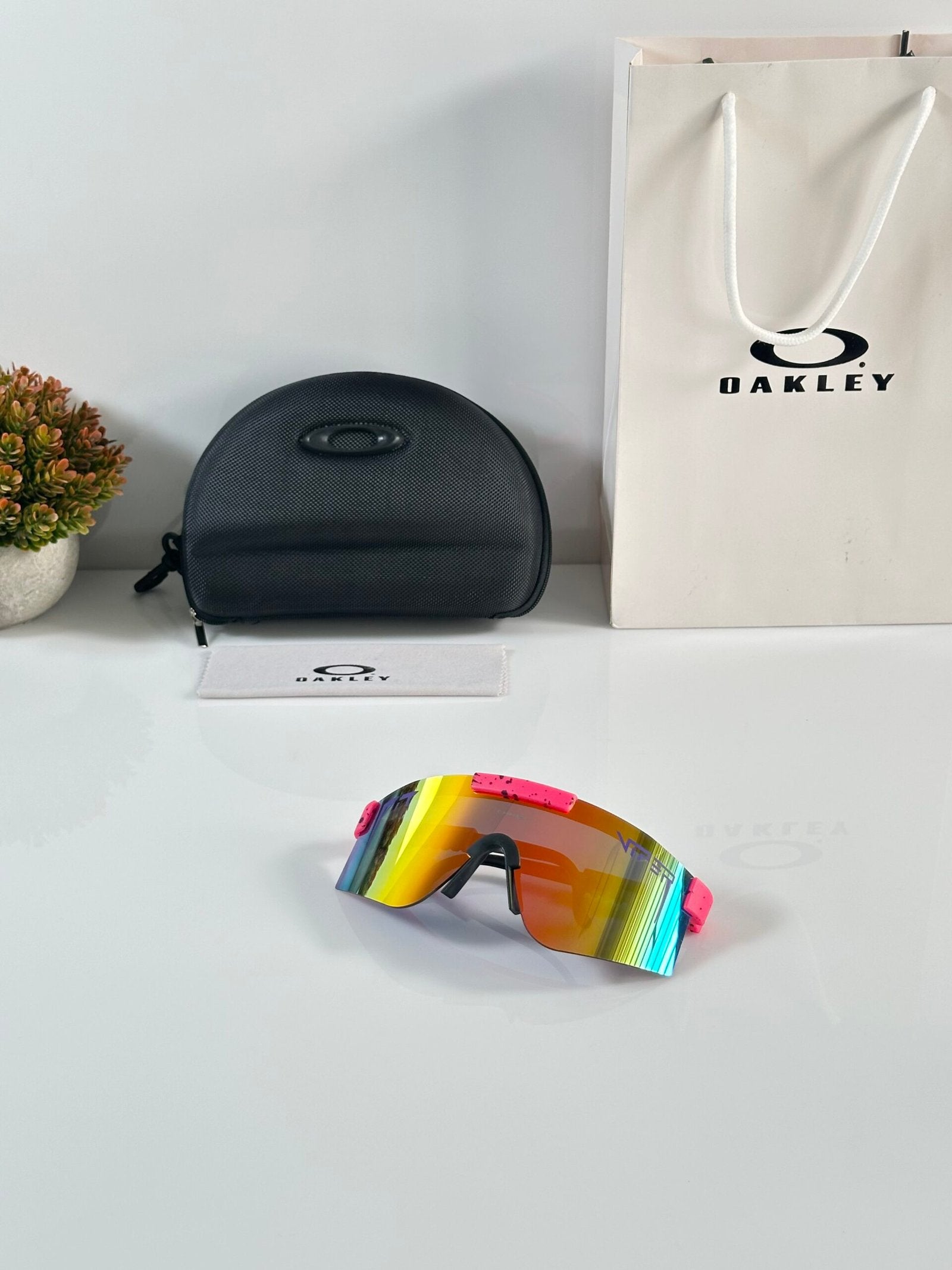 Oakley_C24_Pink_Orange_Mercury