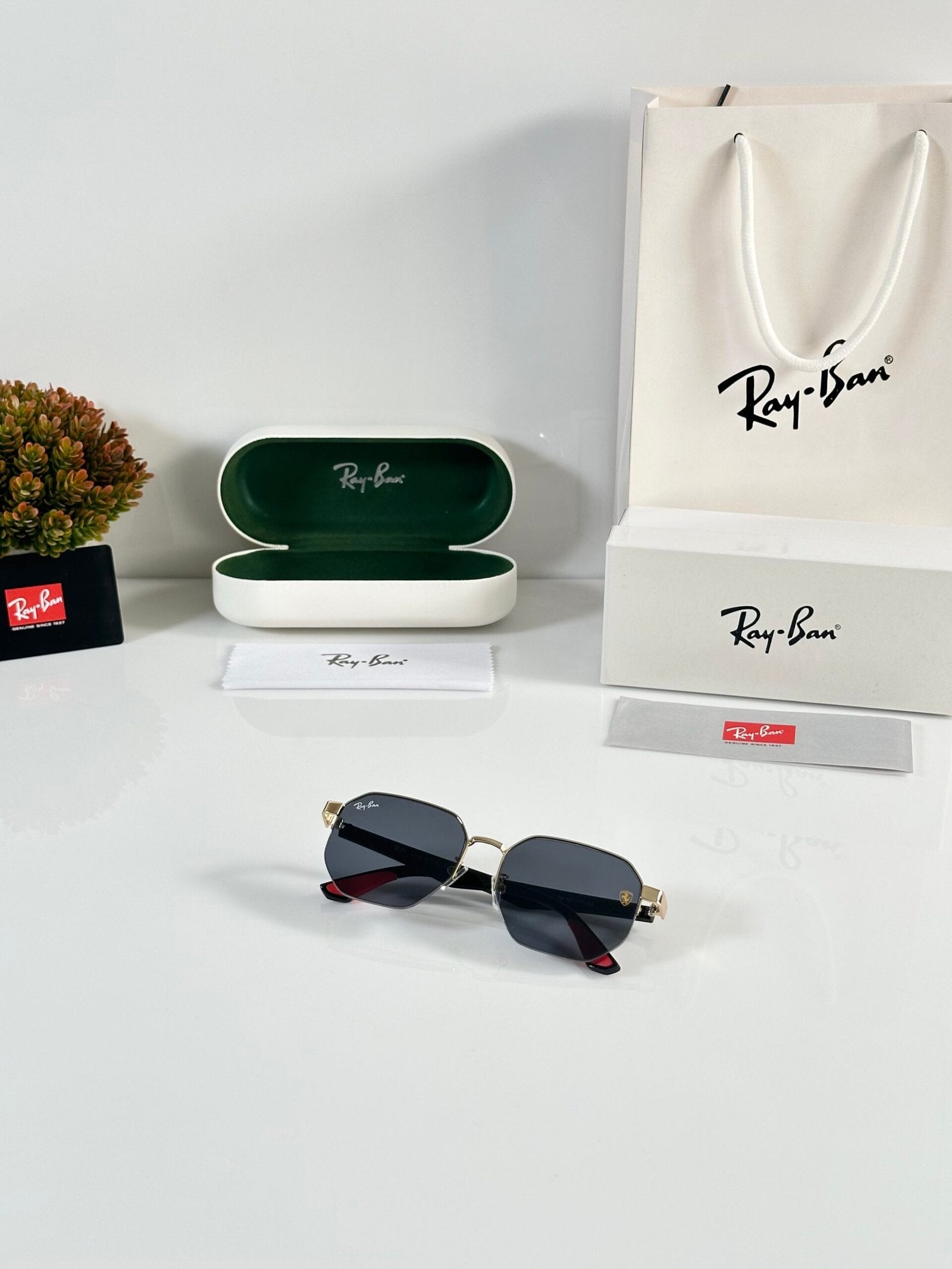 Rayban 07 Gold Black