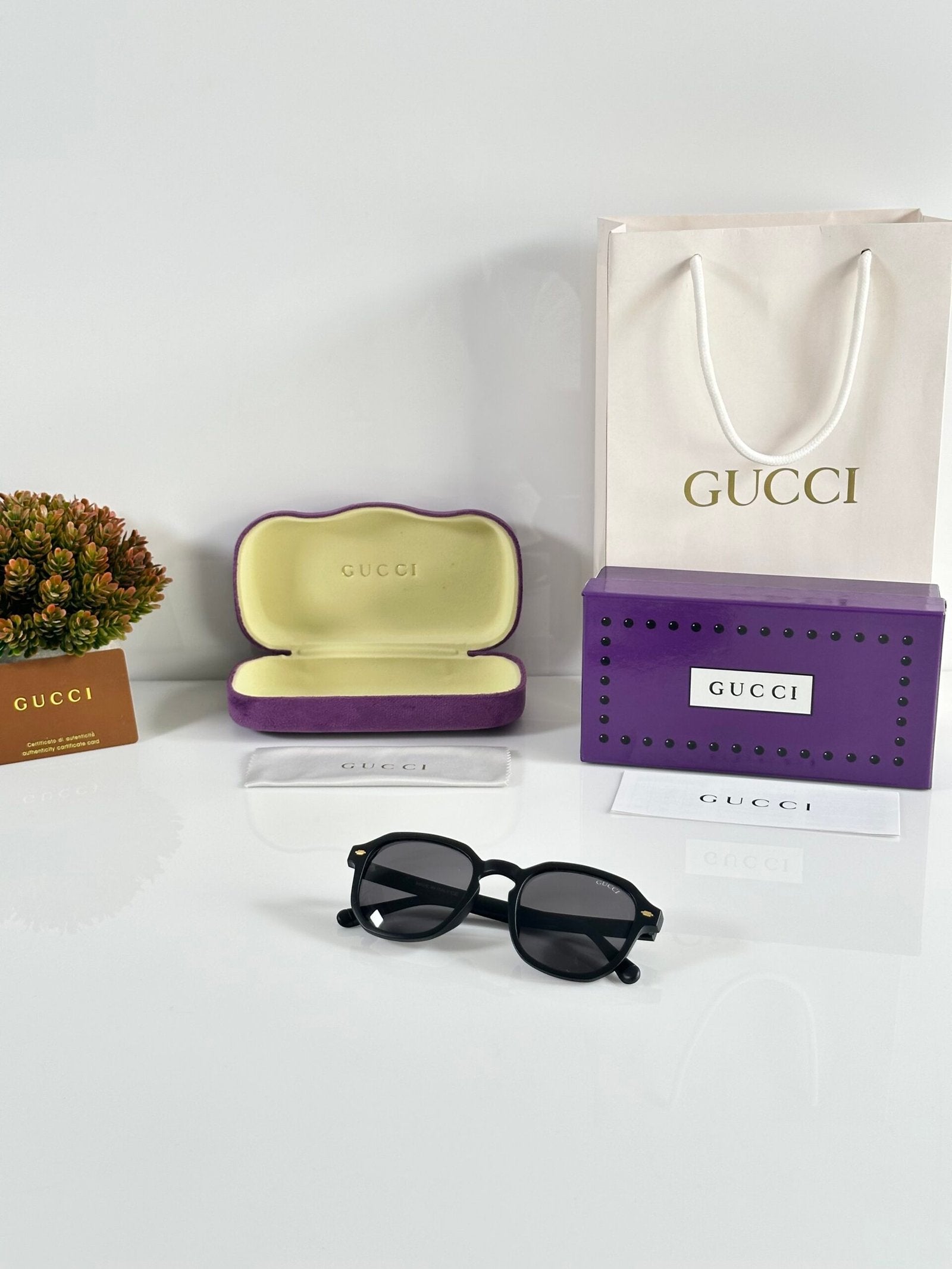 Gucci_2007_Black