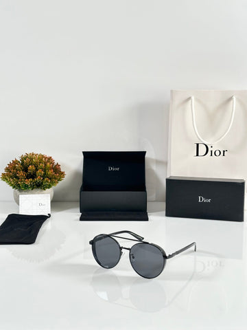 CD 158 Black