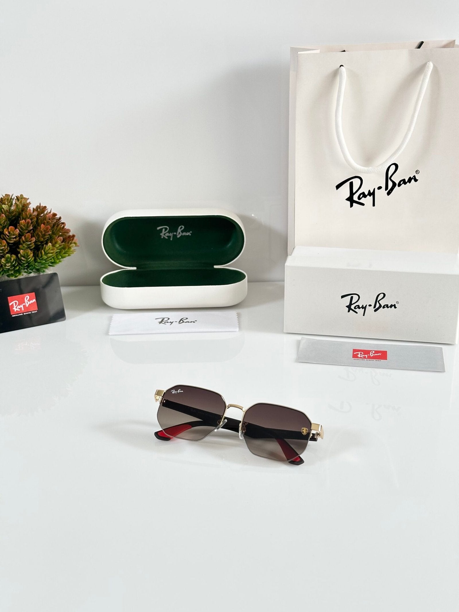RB 07 Gold Brown