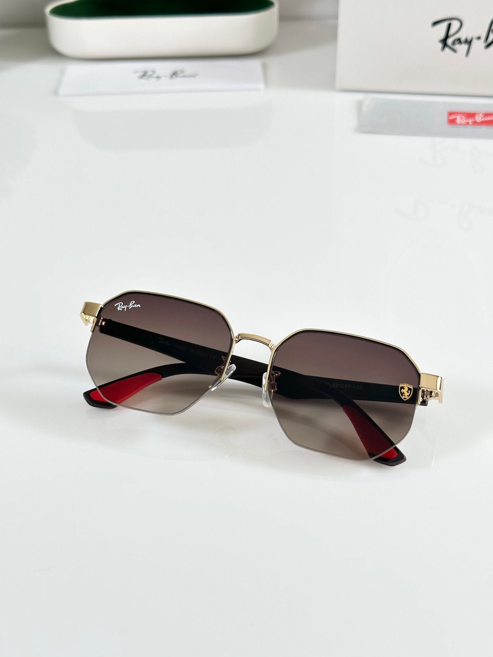 RB 07 Gold Brown