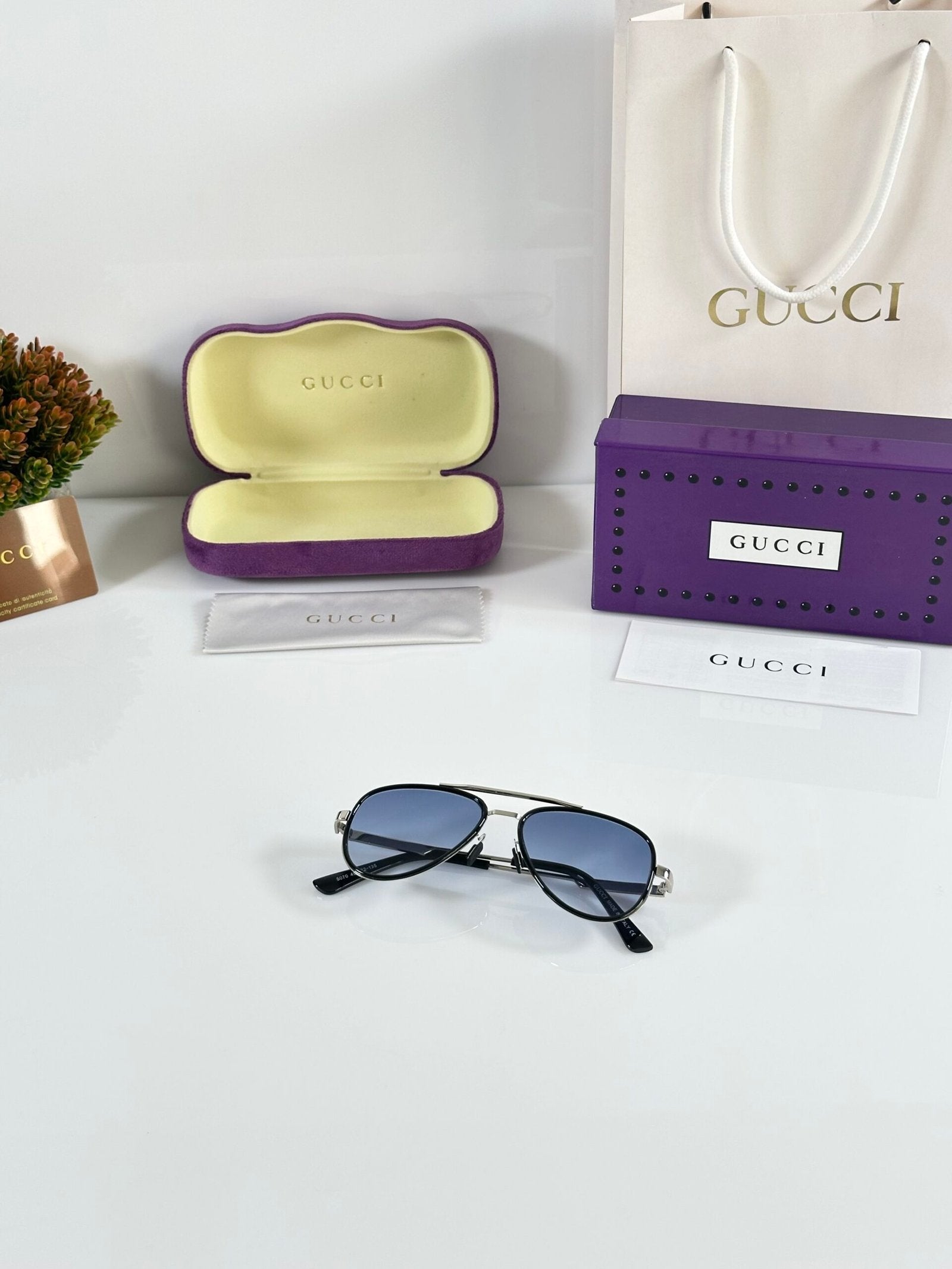 Gucci_5070_Silver_Blue