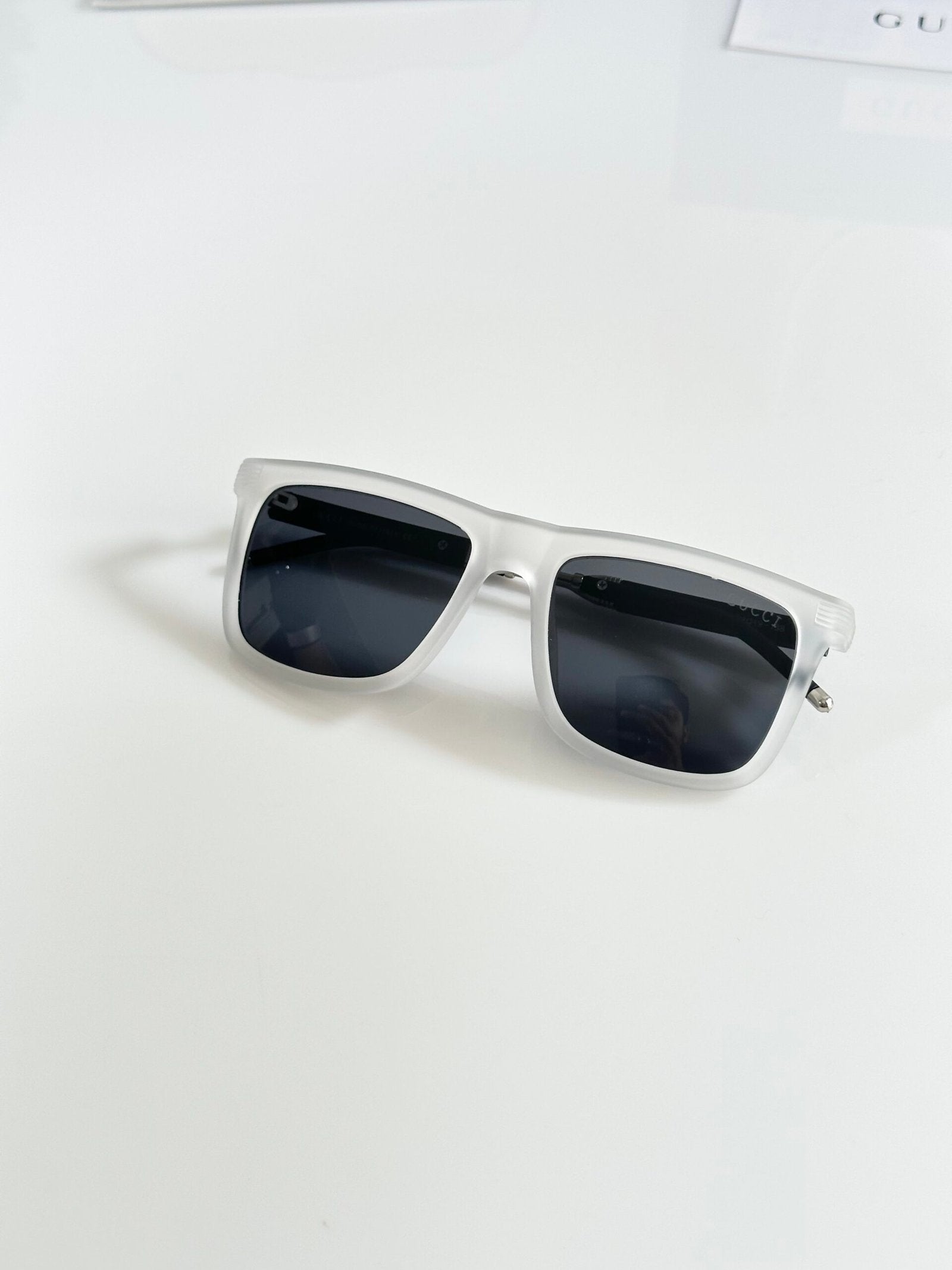 Gucci_5333_Ice_Black