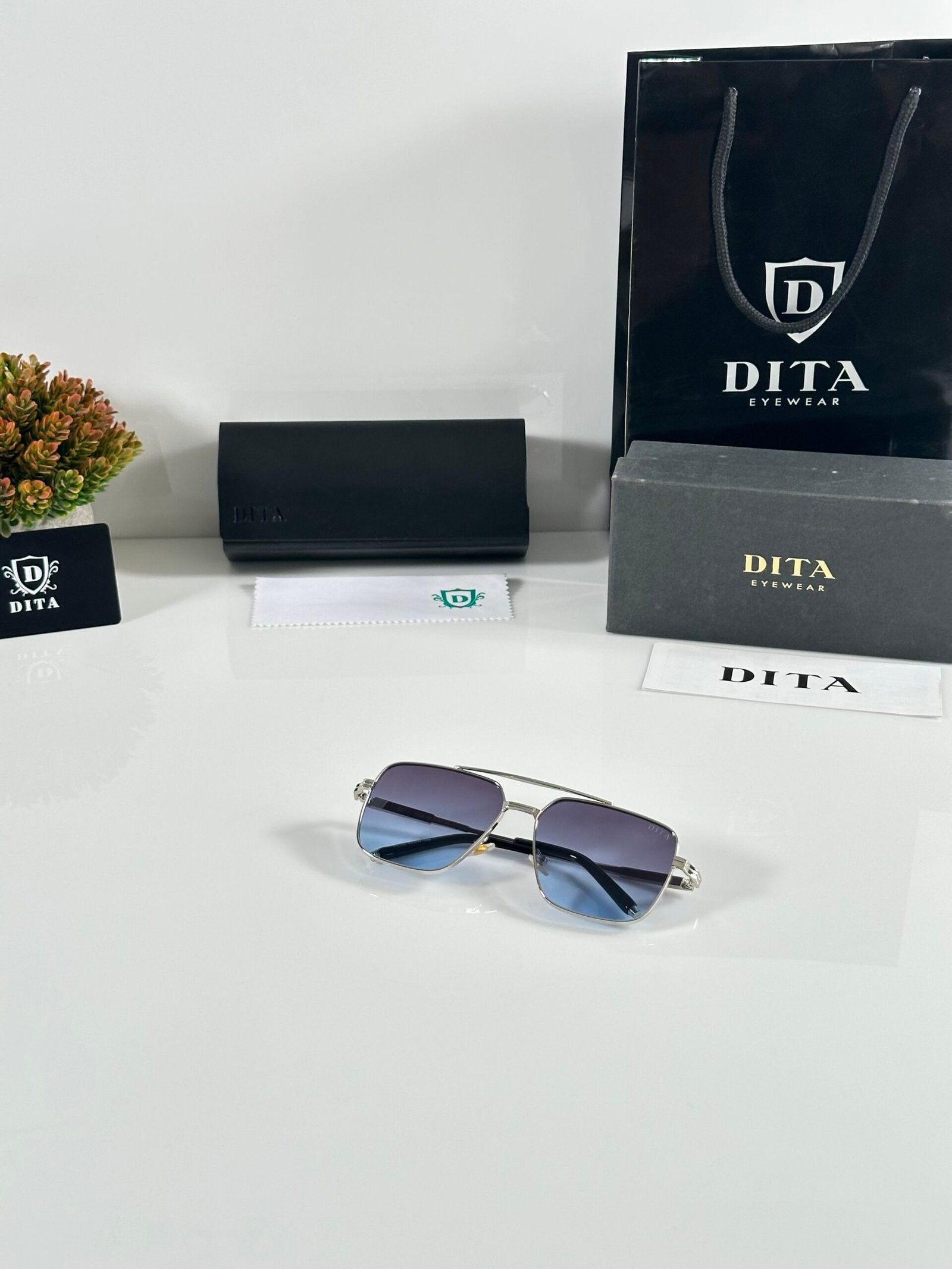 Dita 142 Silver Blue