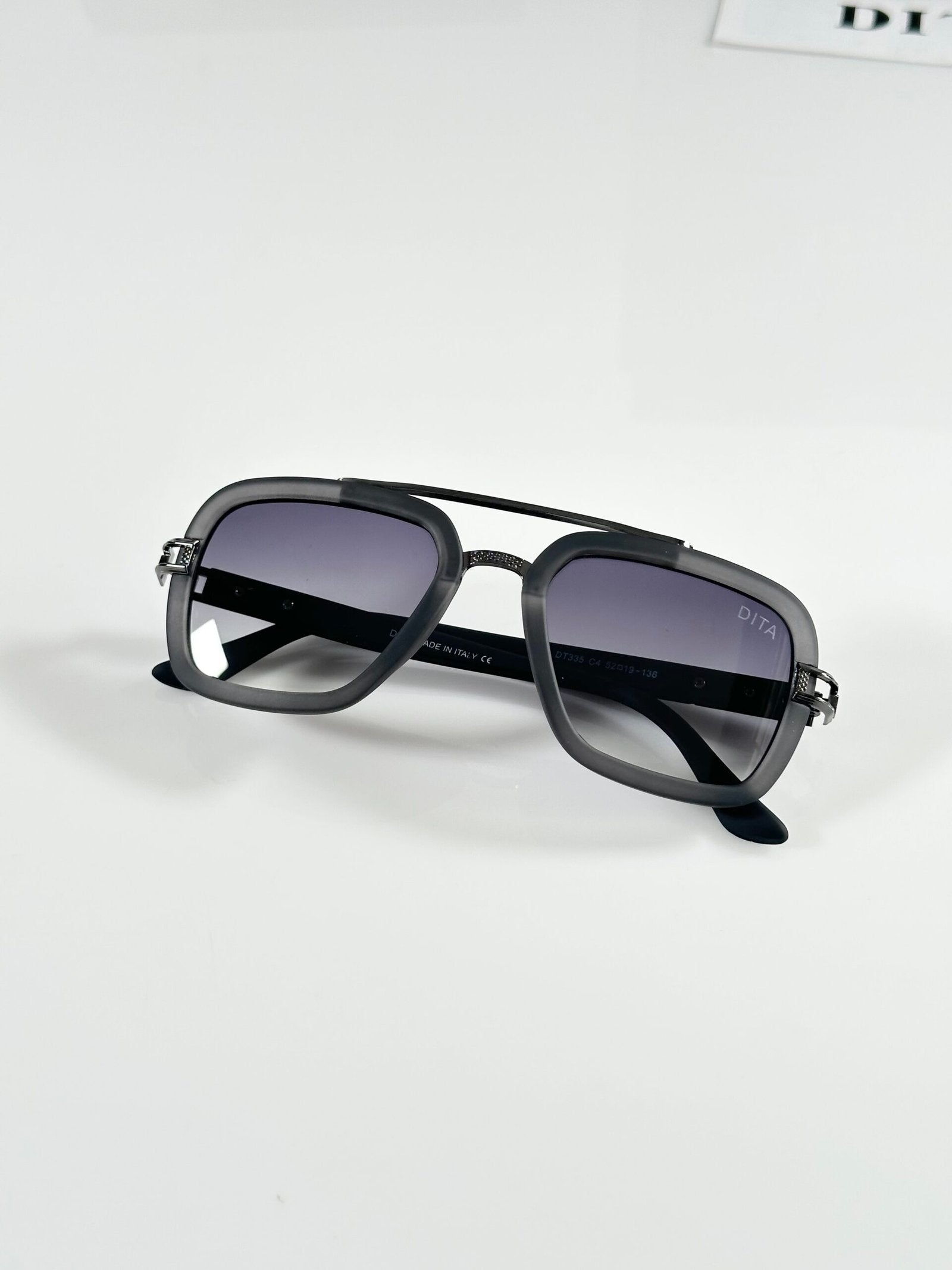 Dita 335 Grey