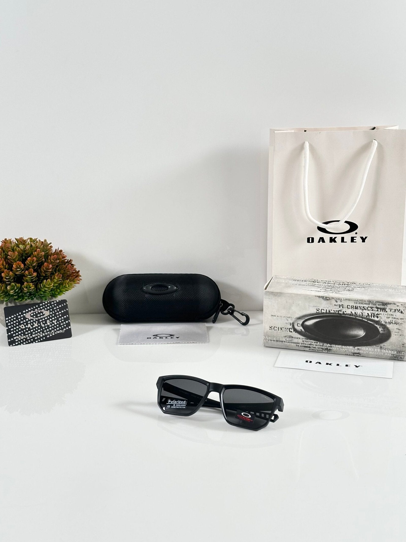 Oak 3382 Black