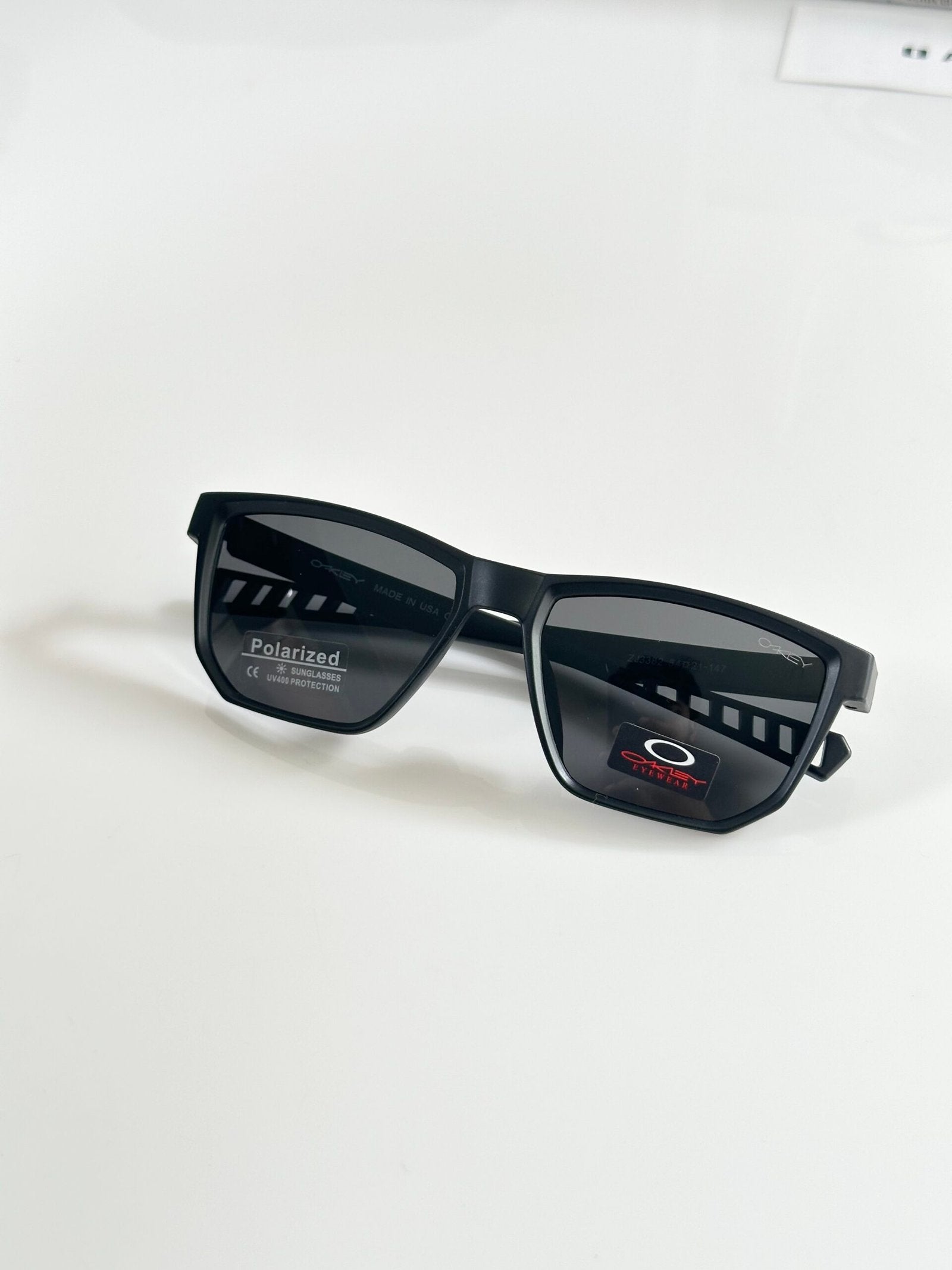 Oak 3382 Black