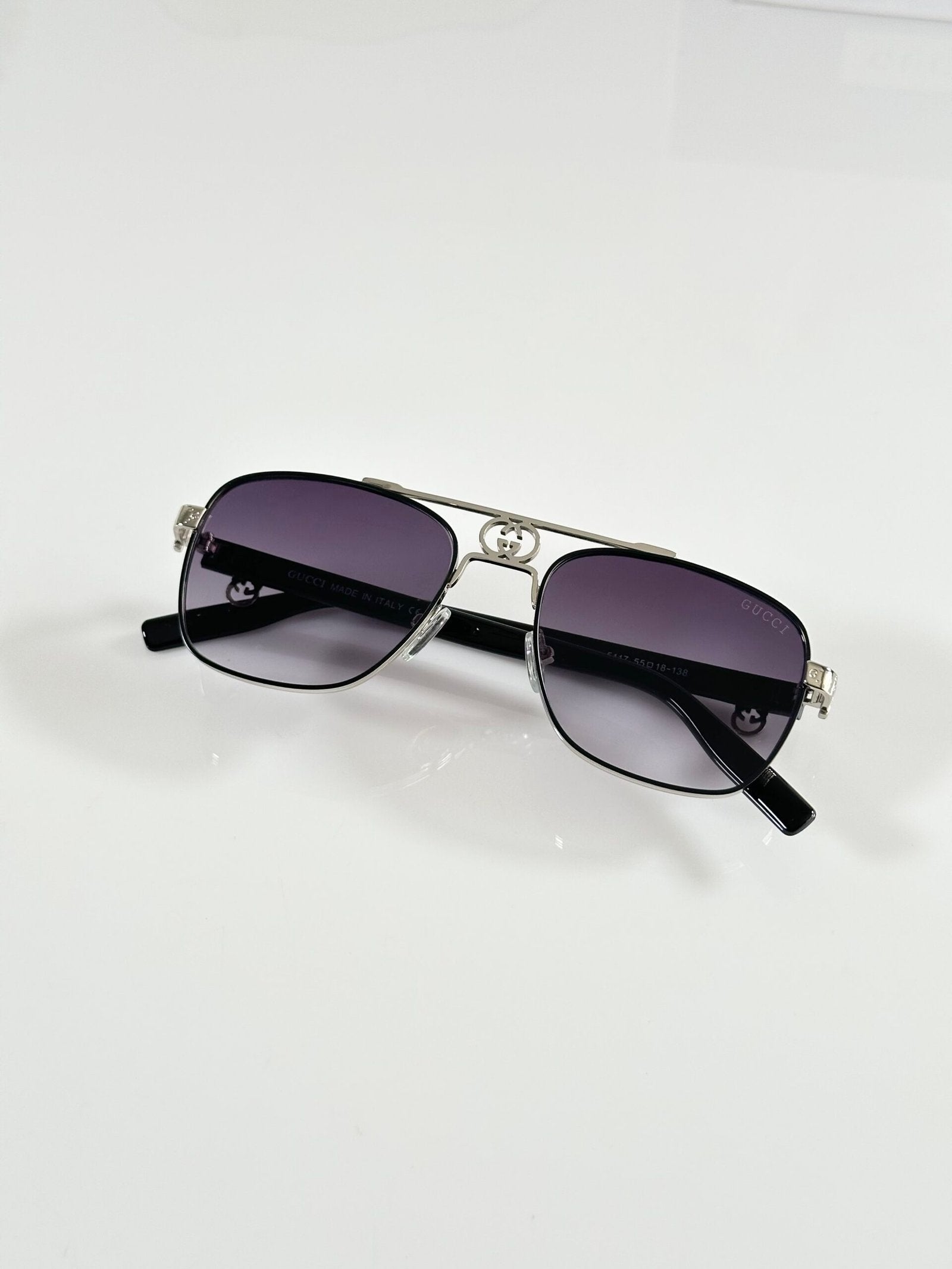 Gucci_5117_Silver_Black_DC
