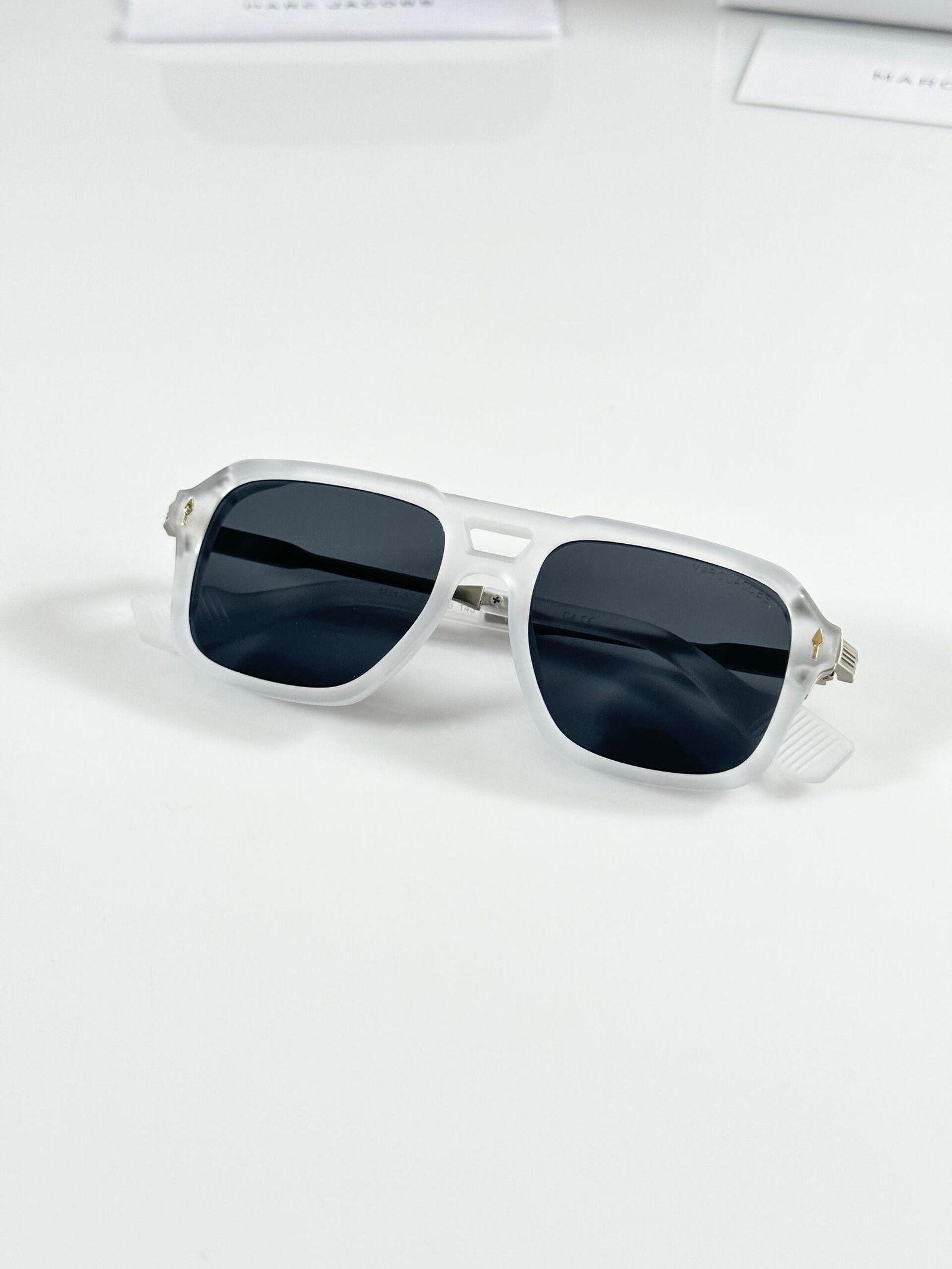 Marc Jacobs 1137 Ice Black