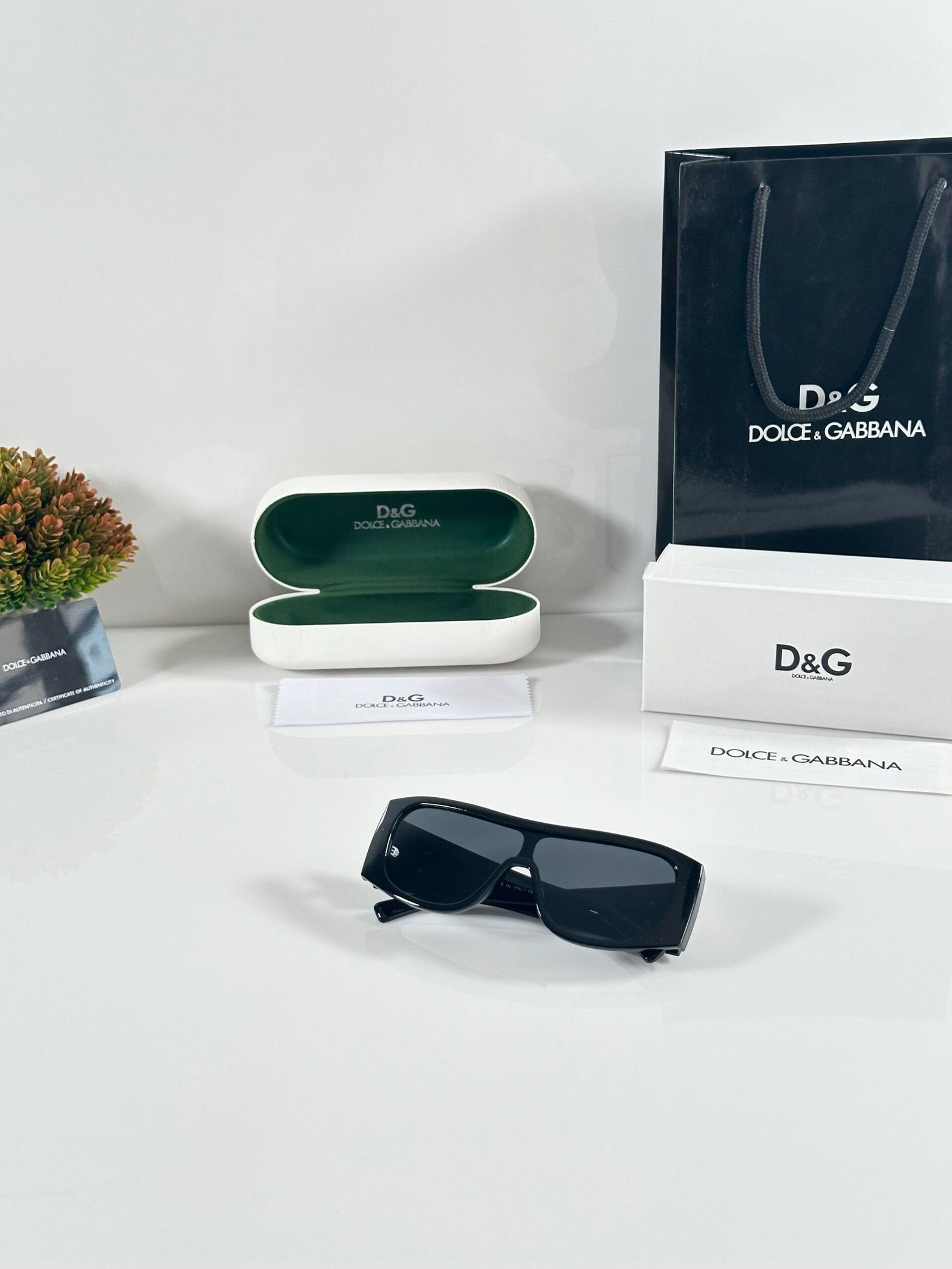 Dolce_&_Gabbana_4454_Black