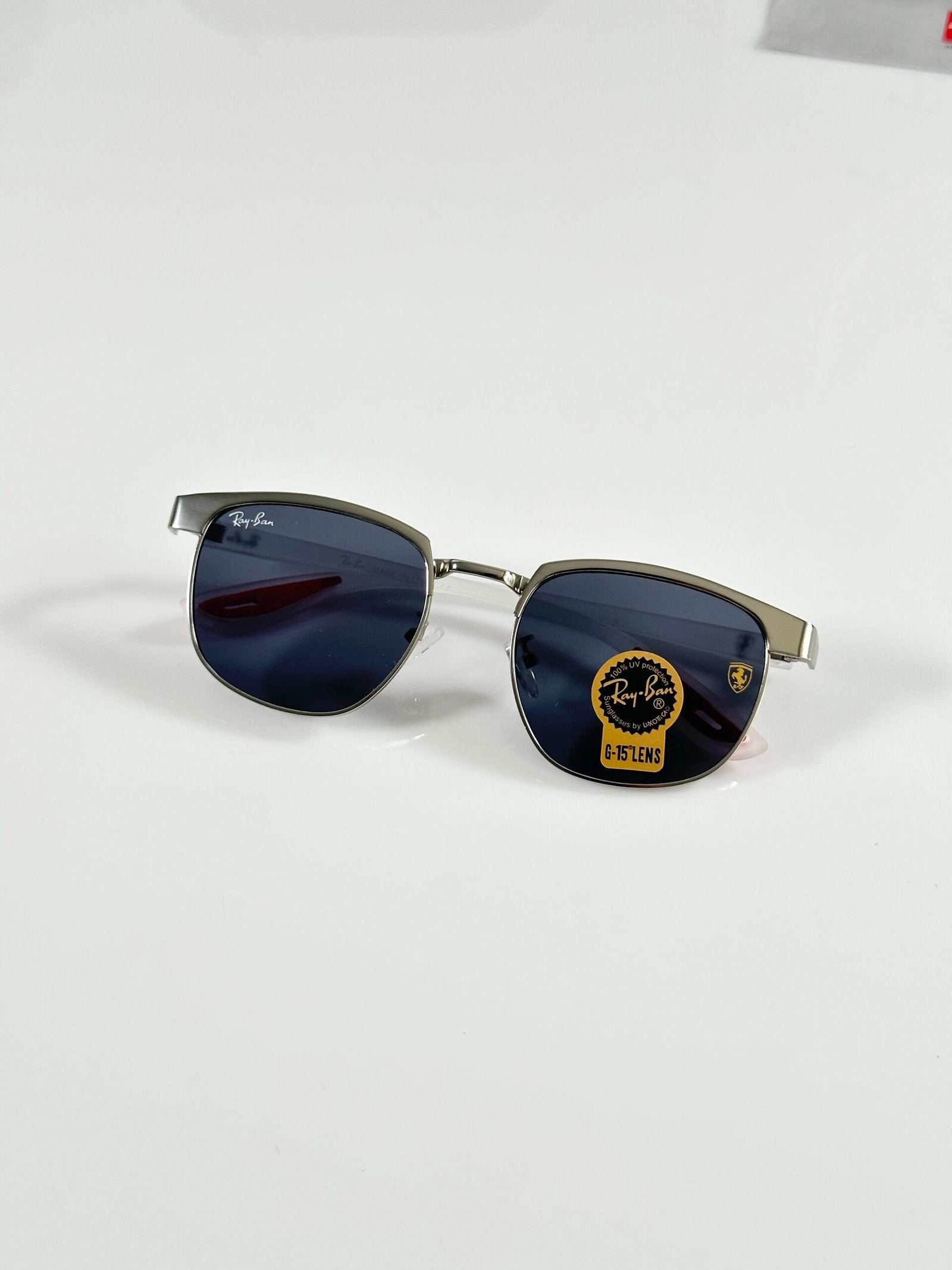 RB 03 Silver Black