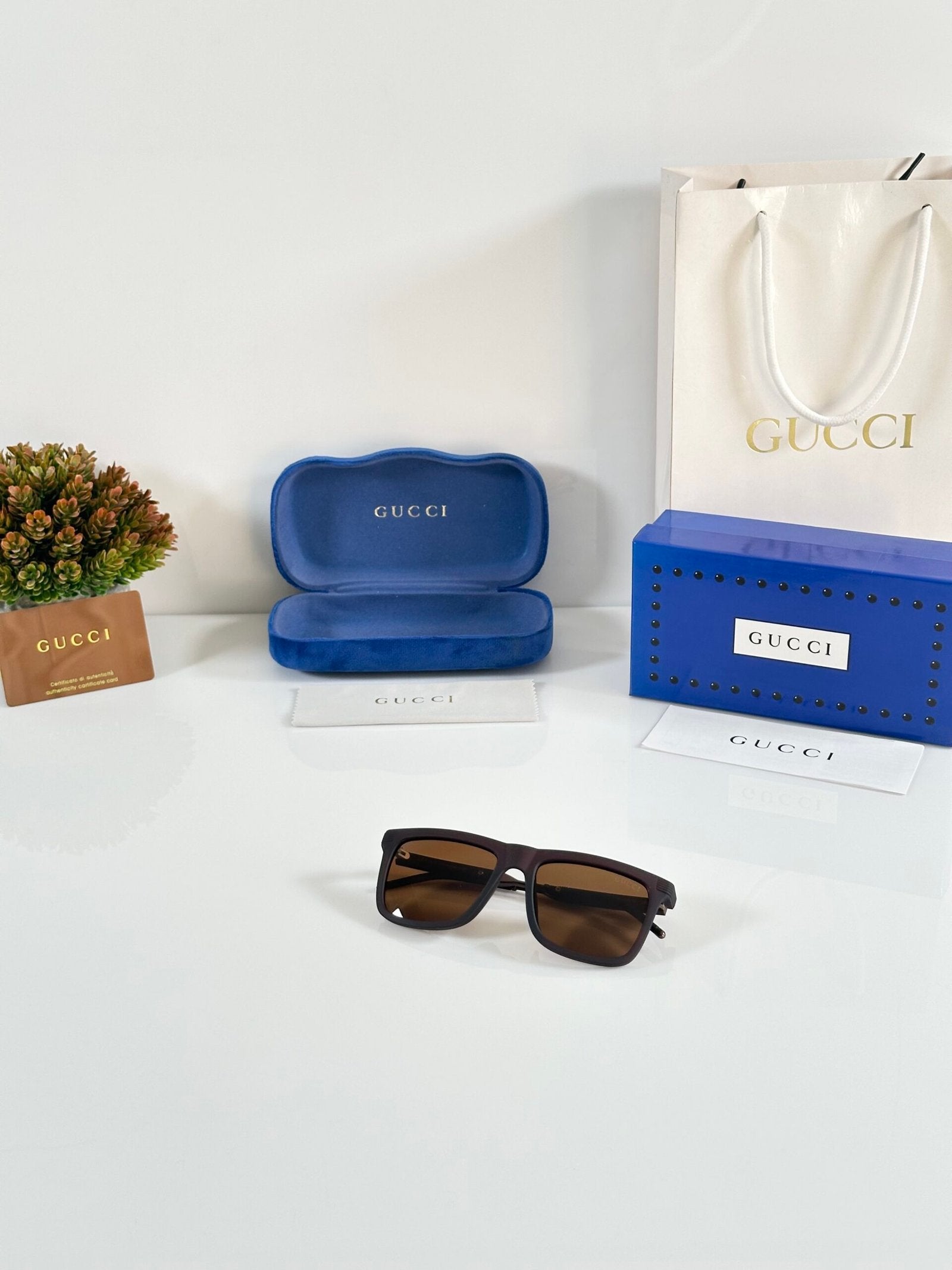 Gucci_5333_Brown