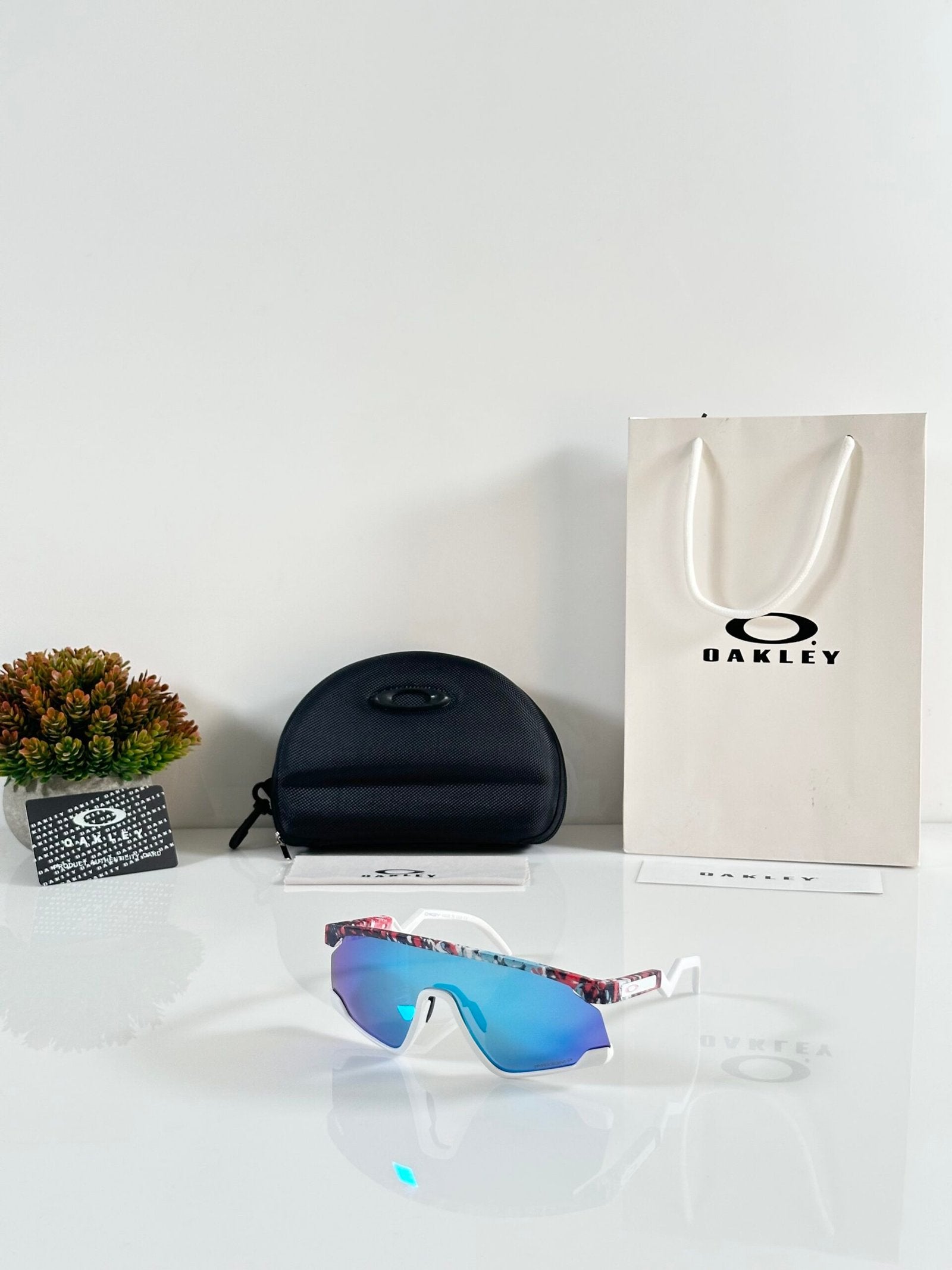 Okley 9280 White Aqua