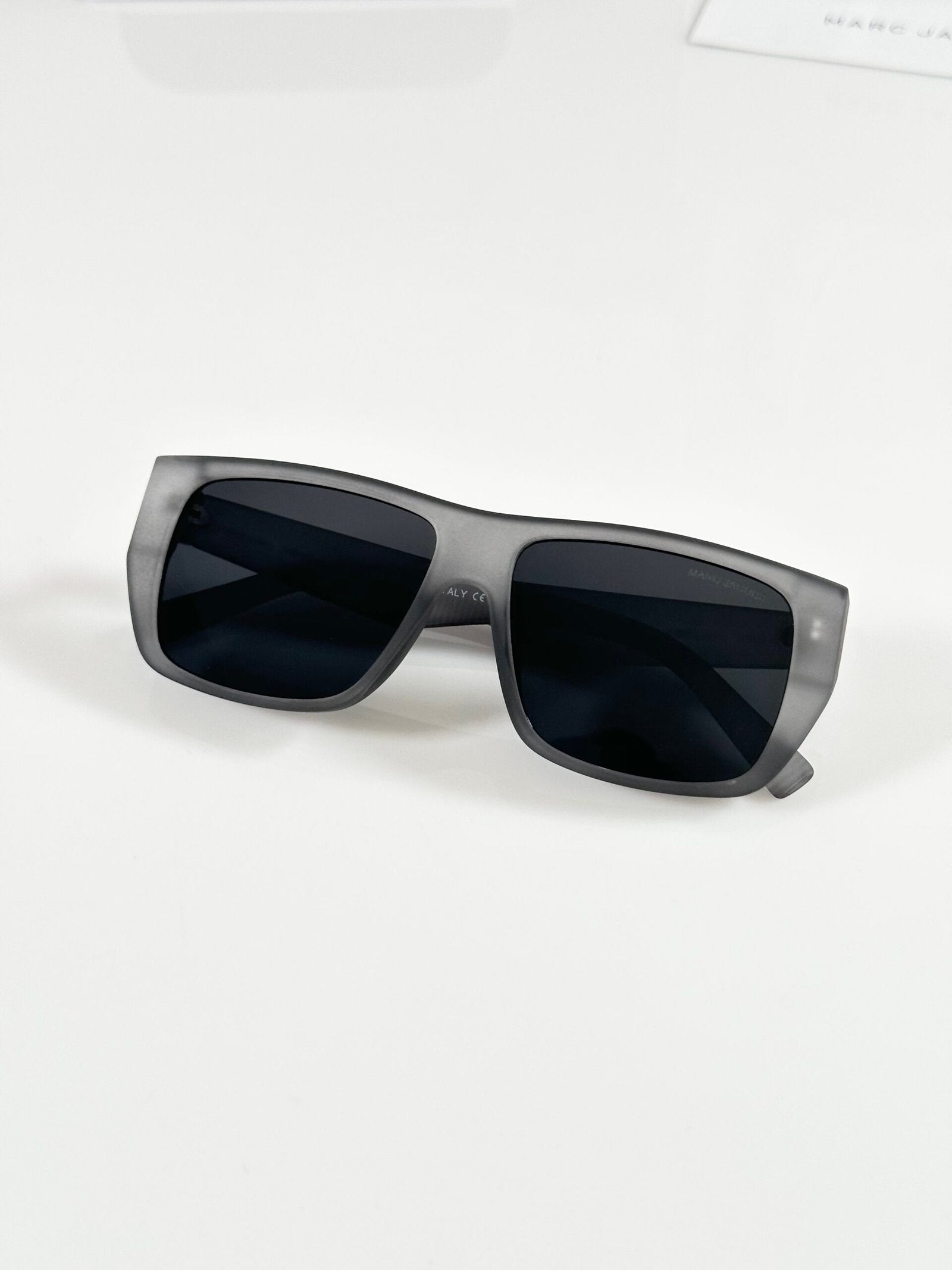 Marc Jacobs 6801 Grey Black
