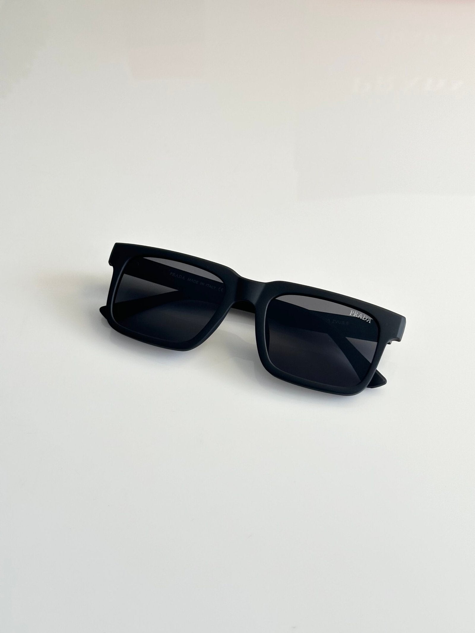 PR 25 Black