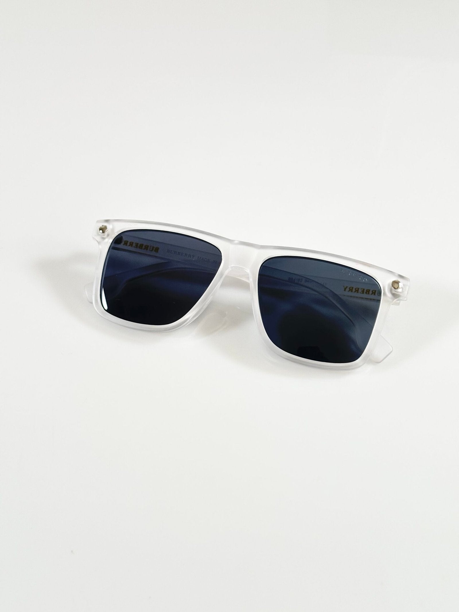 Burberry_4182_Ice_Black