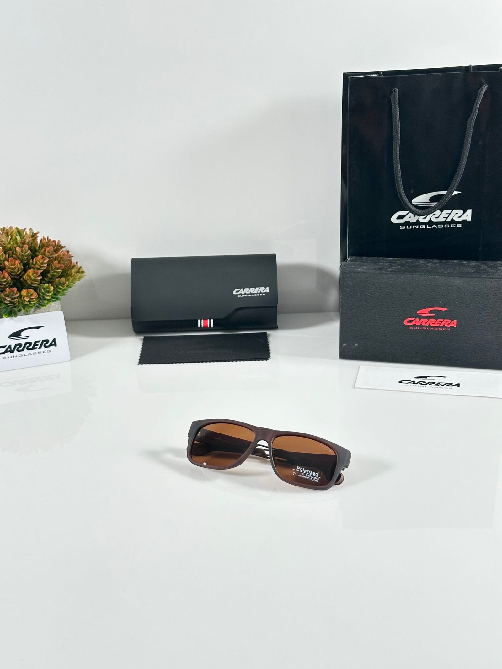 Carrera 01 Brown