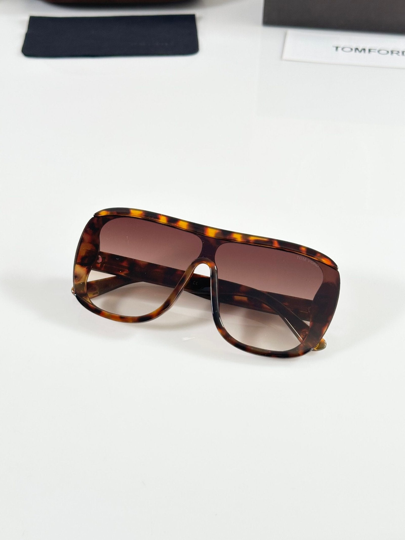 Tomford 0559 Tiger Brown