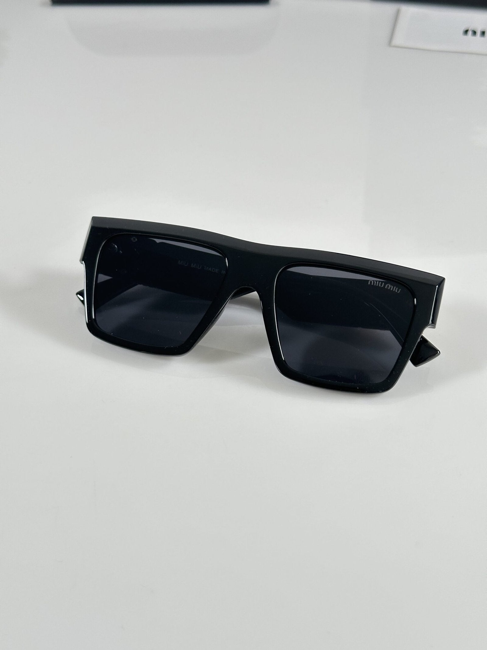 Miu Miu 090 Black