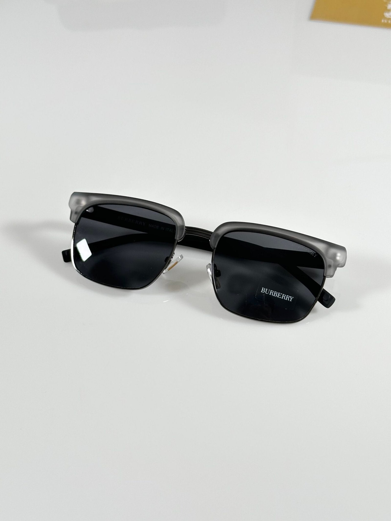 BB 2821 Grey Black