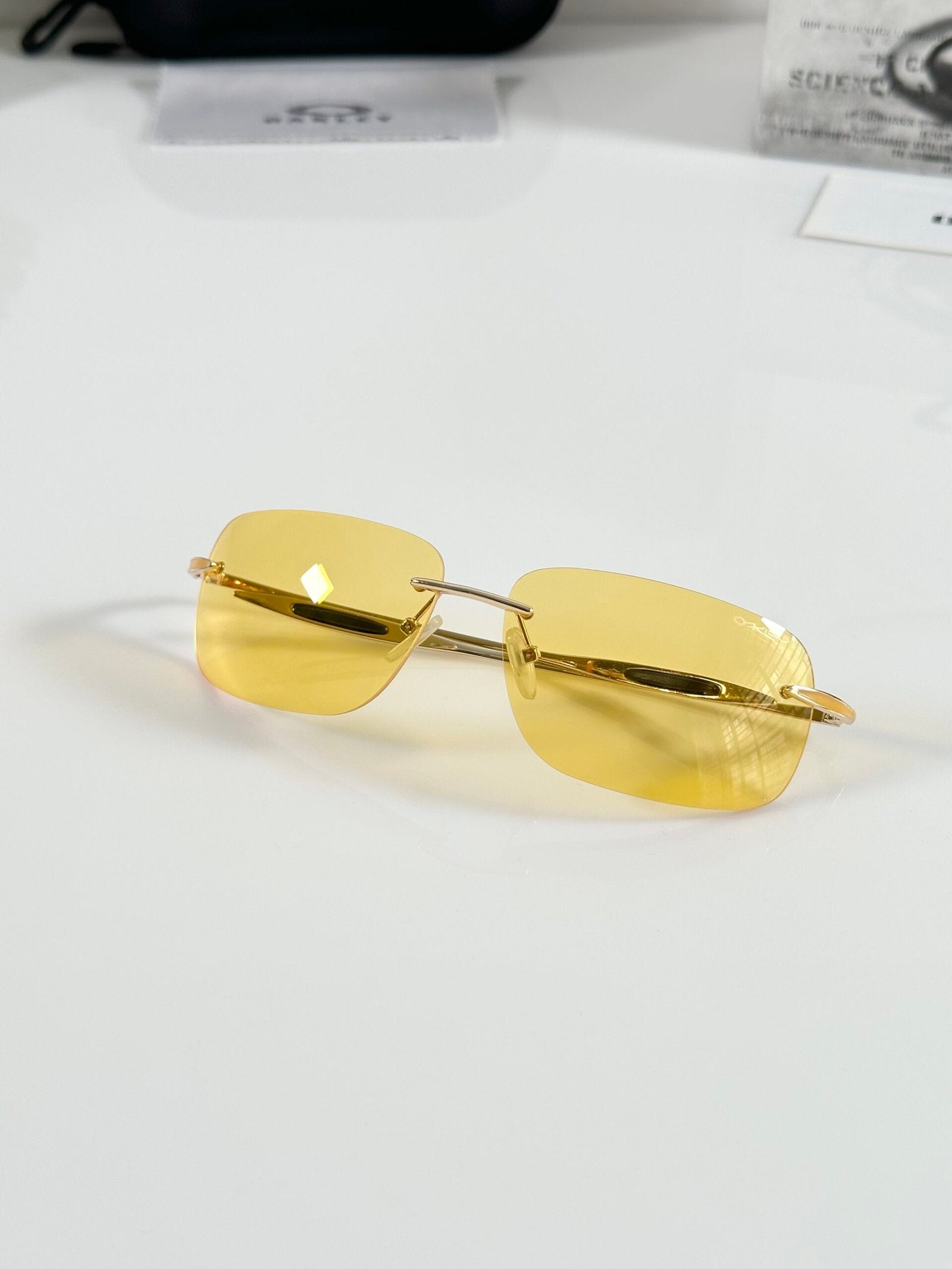 Oak 0221 Gold Yellow