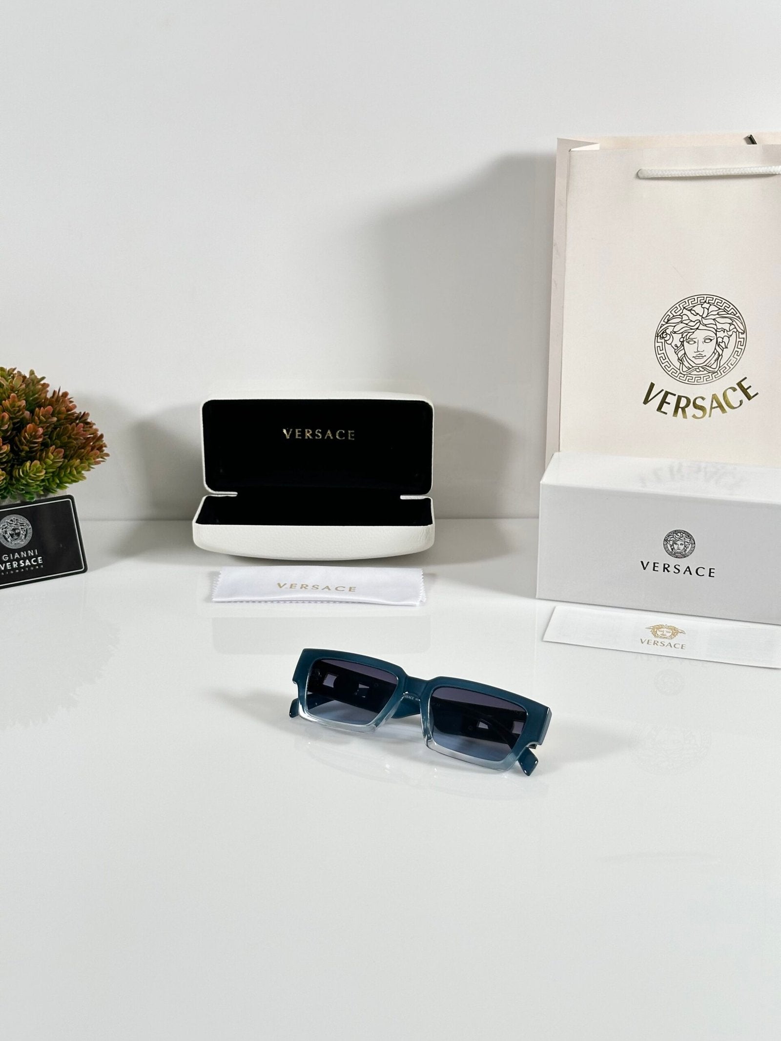 Versace 127 Gold Blue