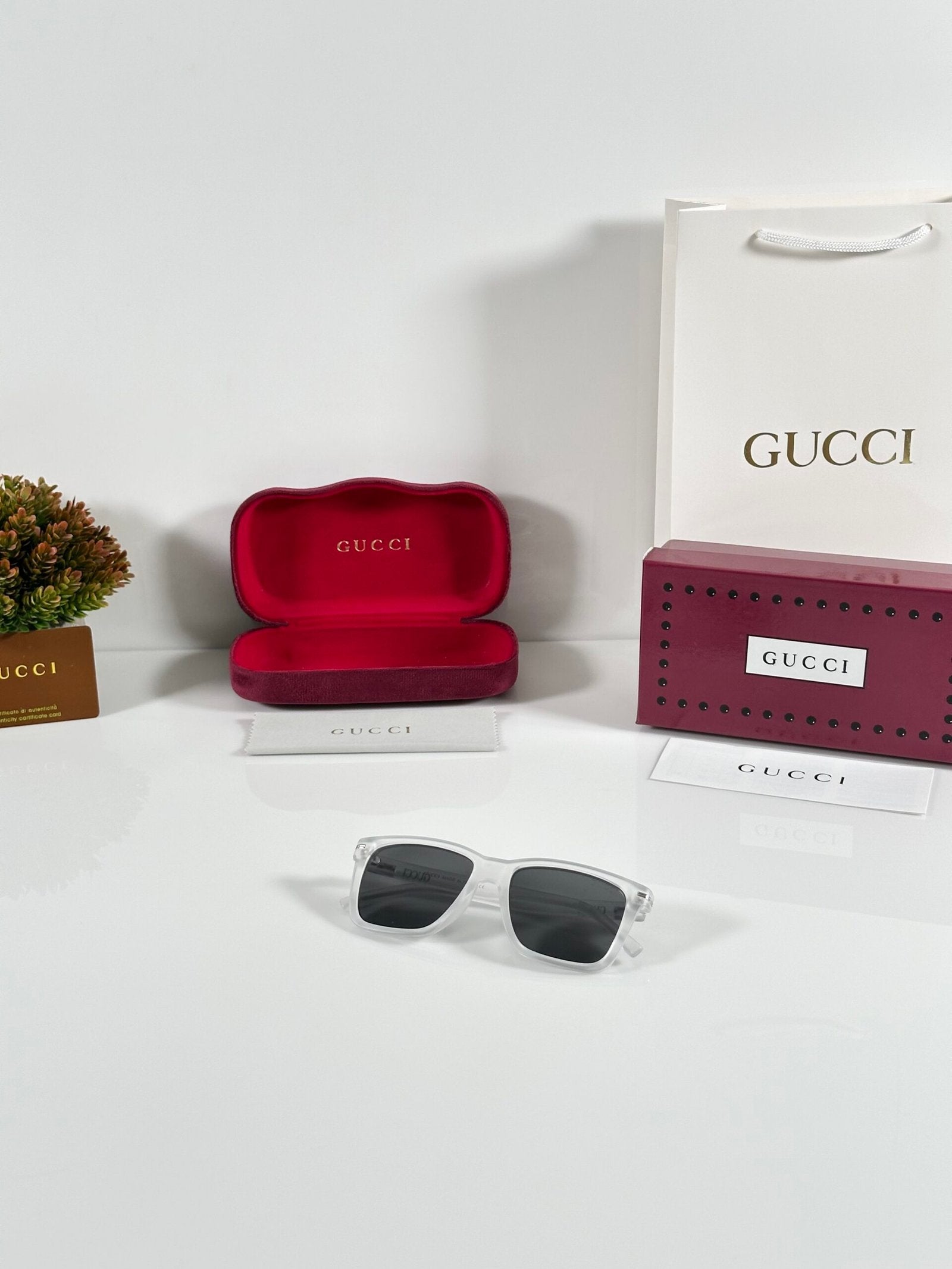 Gucci_2417_Ice_Black