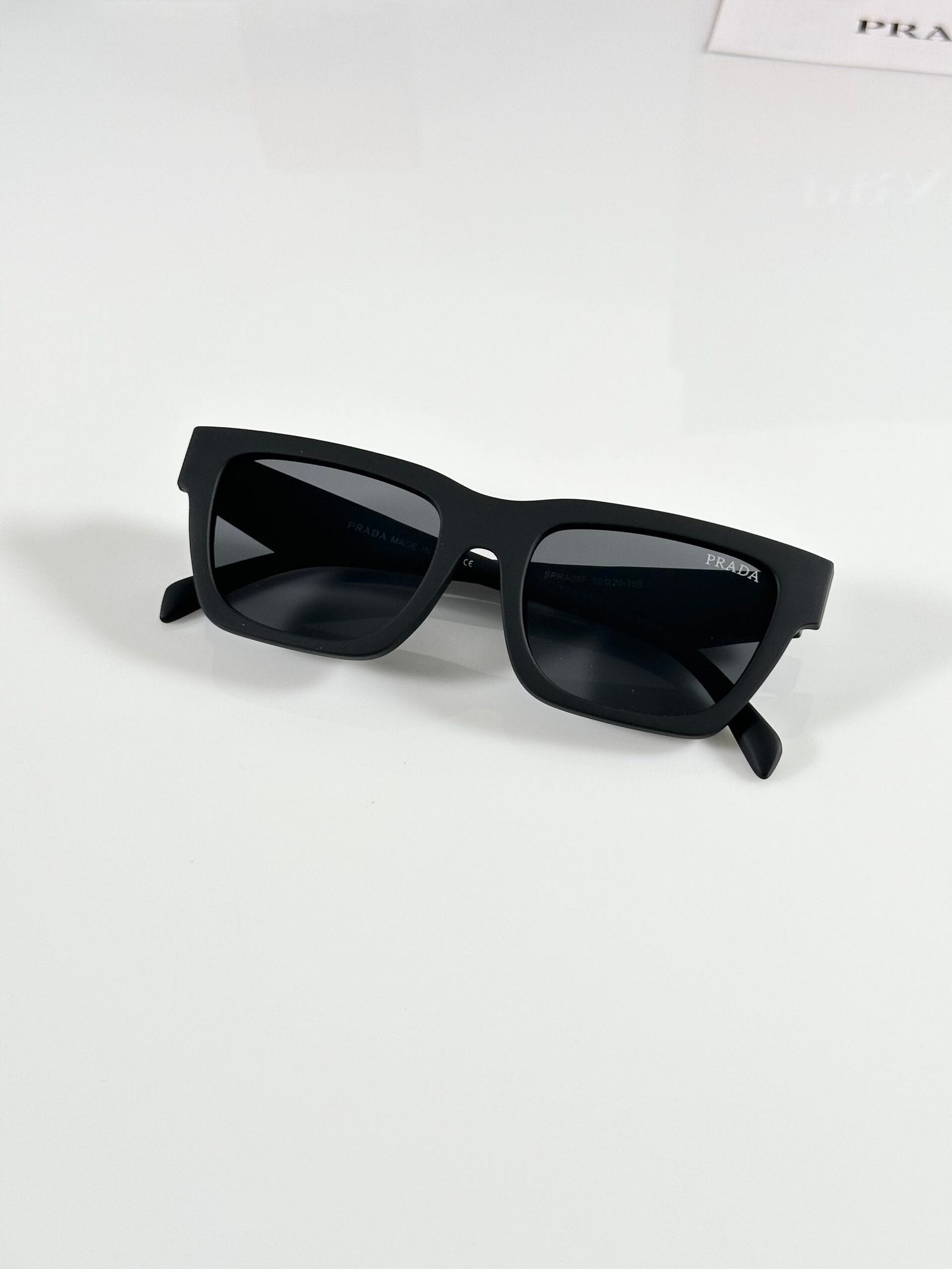 PR 06 Mate Black