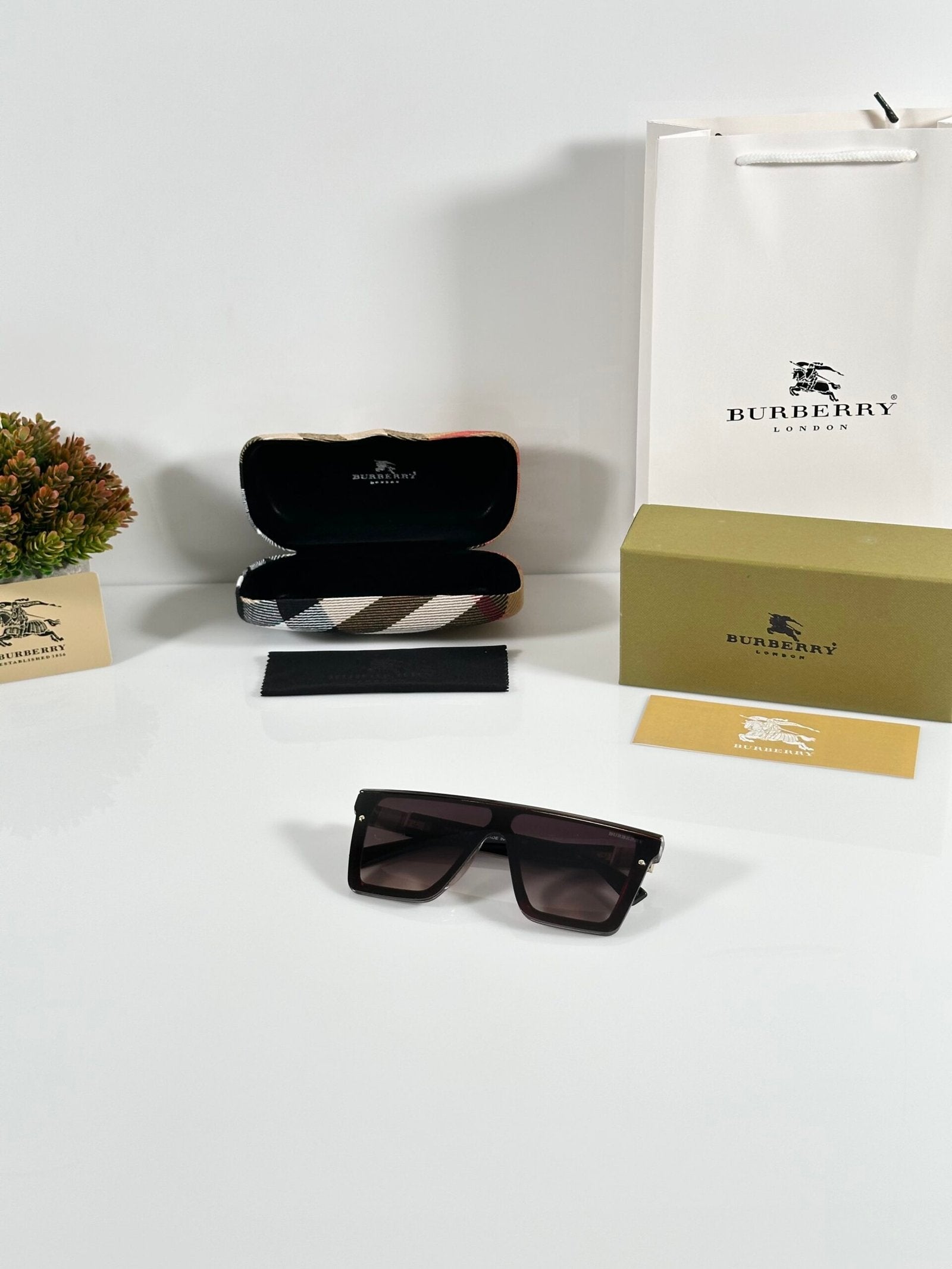 BB 4231 Brown