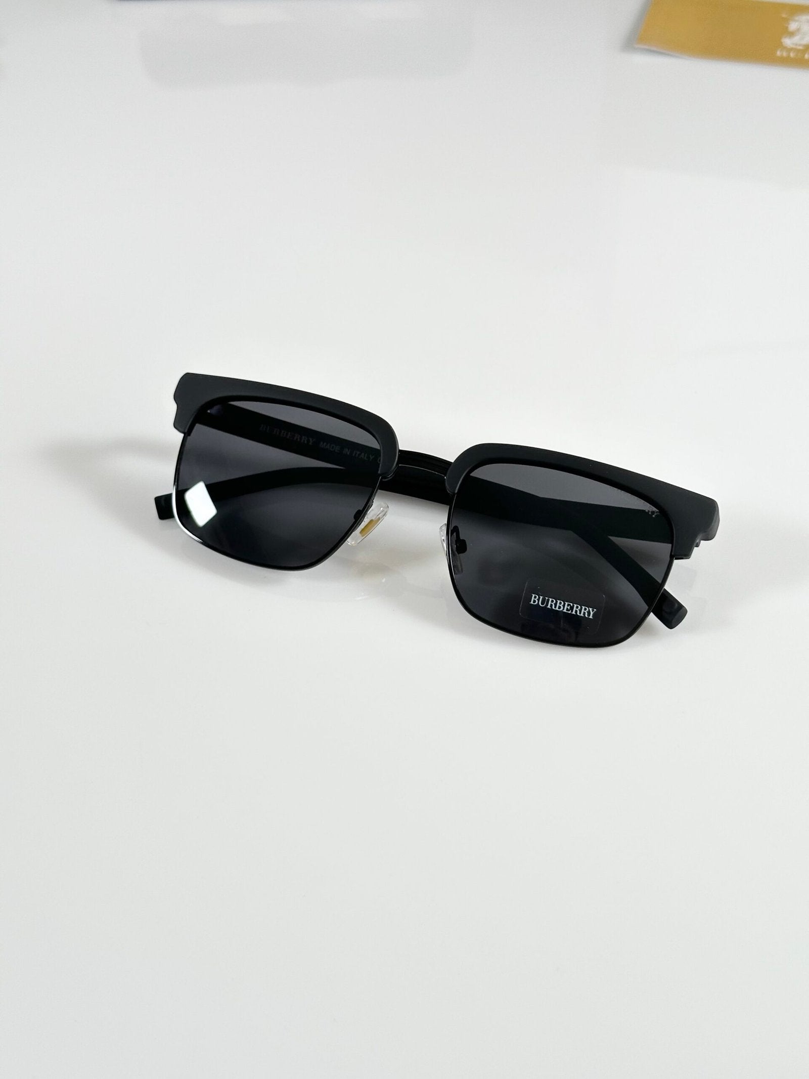 BB 2821 Black